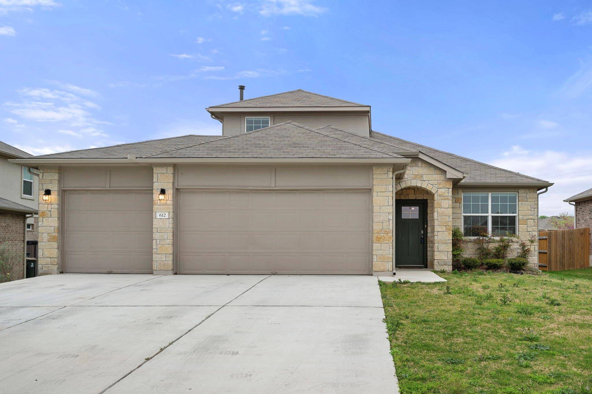 612 Shiner LN, Georgetown, TX 78626