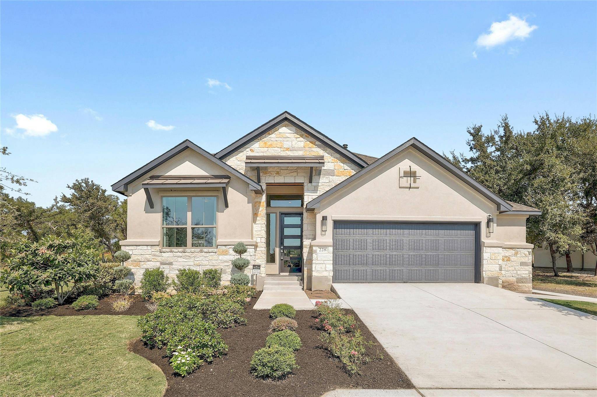228 Alistair DR, Georgetown, TX 78633