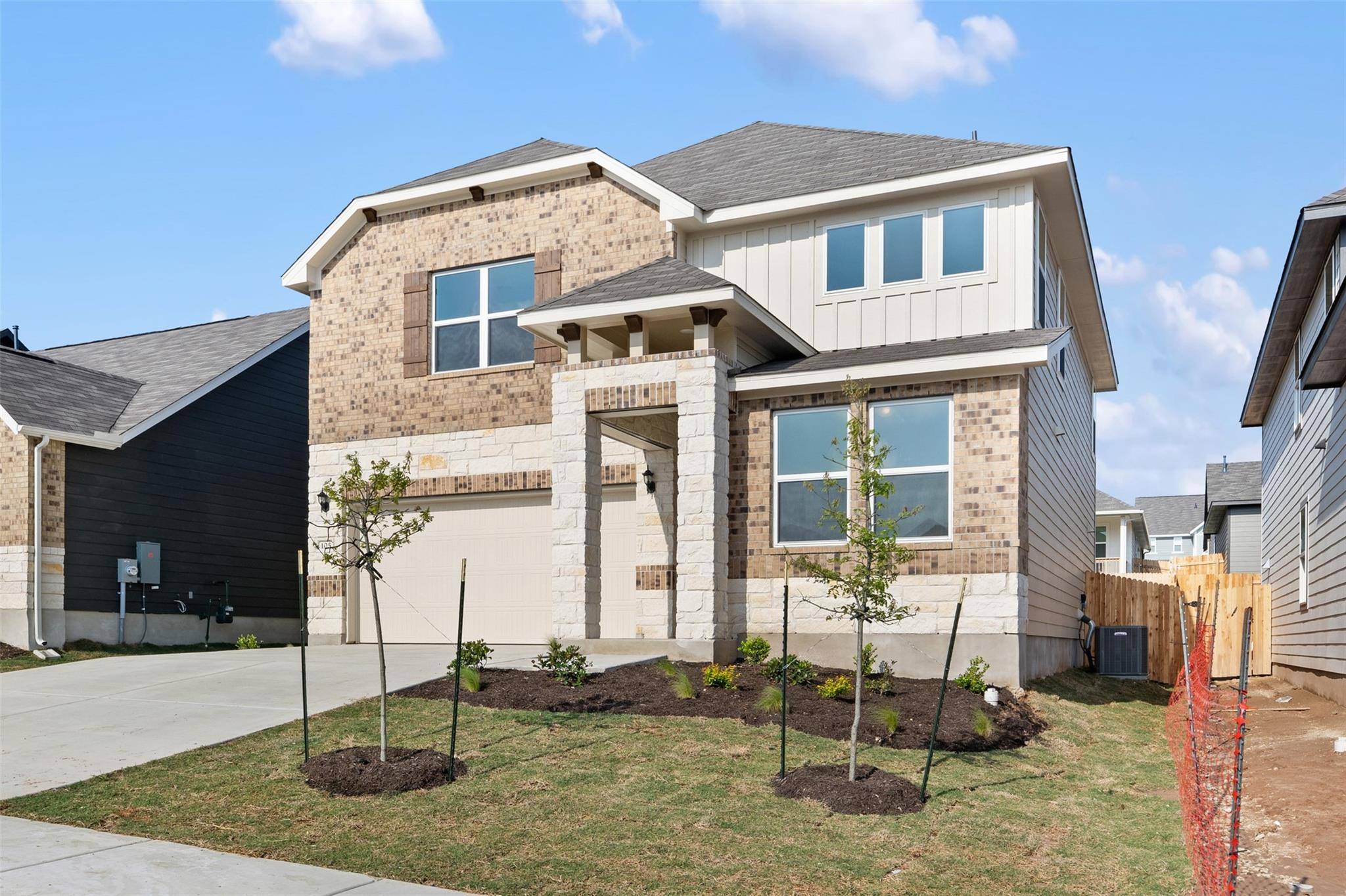 105 Pinyon Pine PASS, Hutto, TX 78634