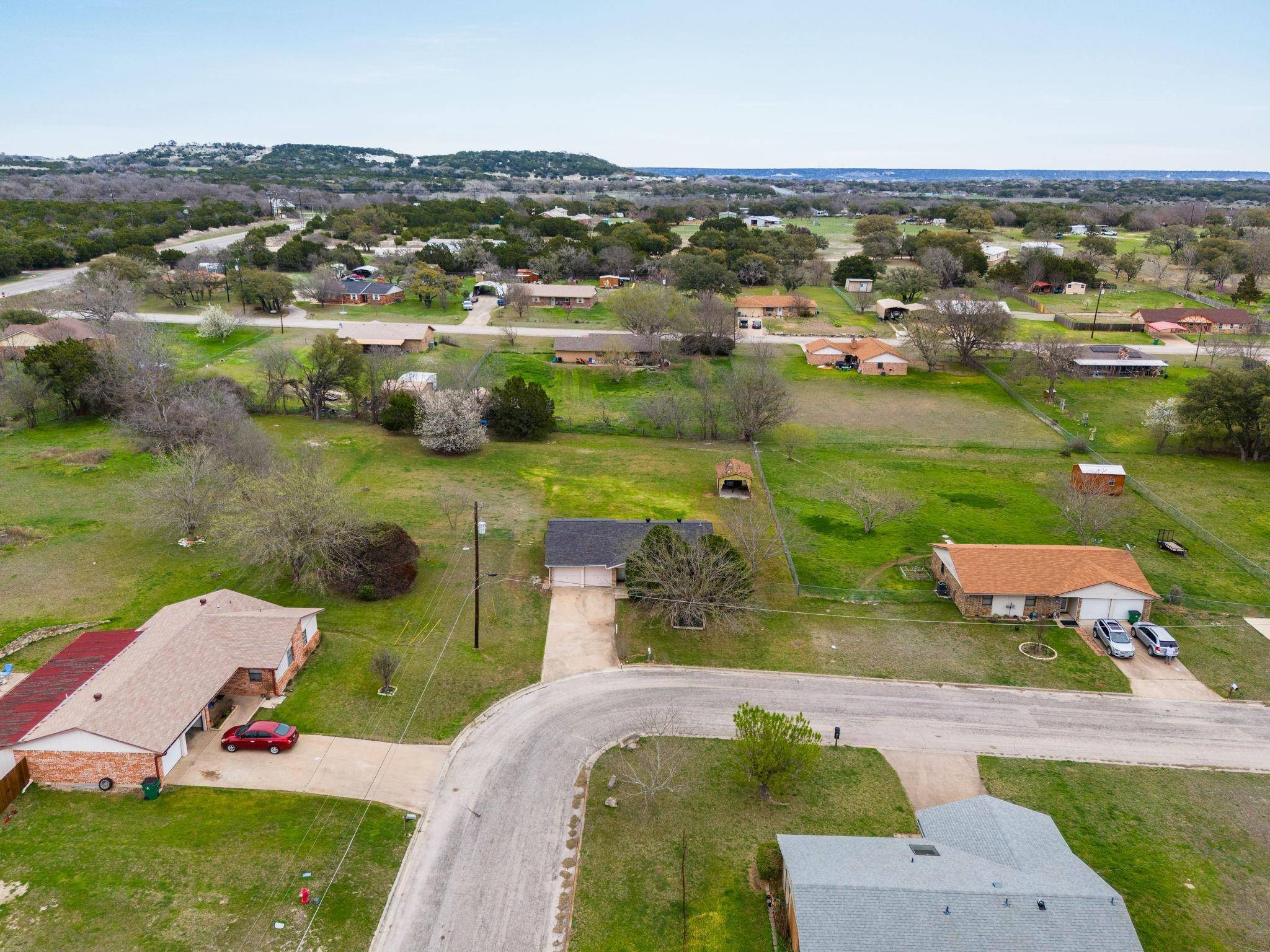 284 Eagle LN, Kempner, TX 76539