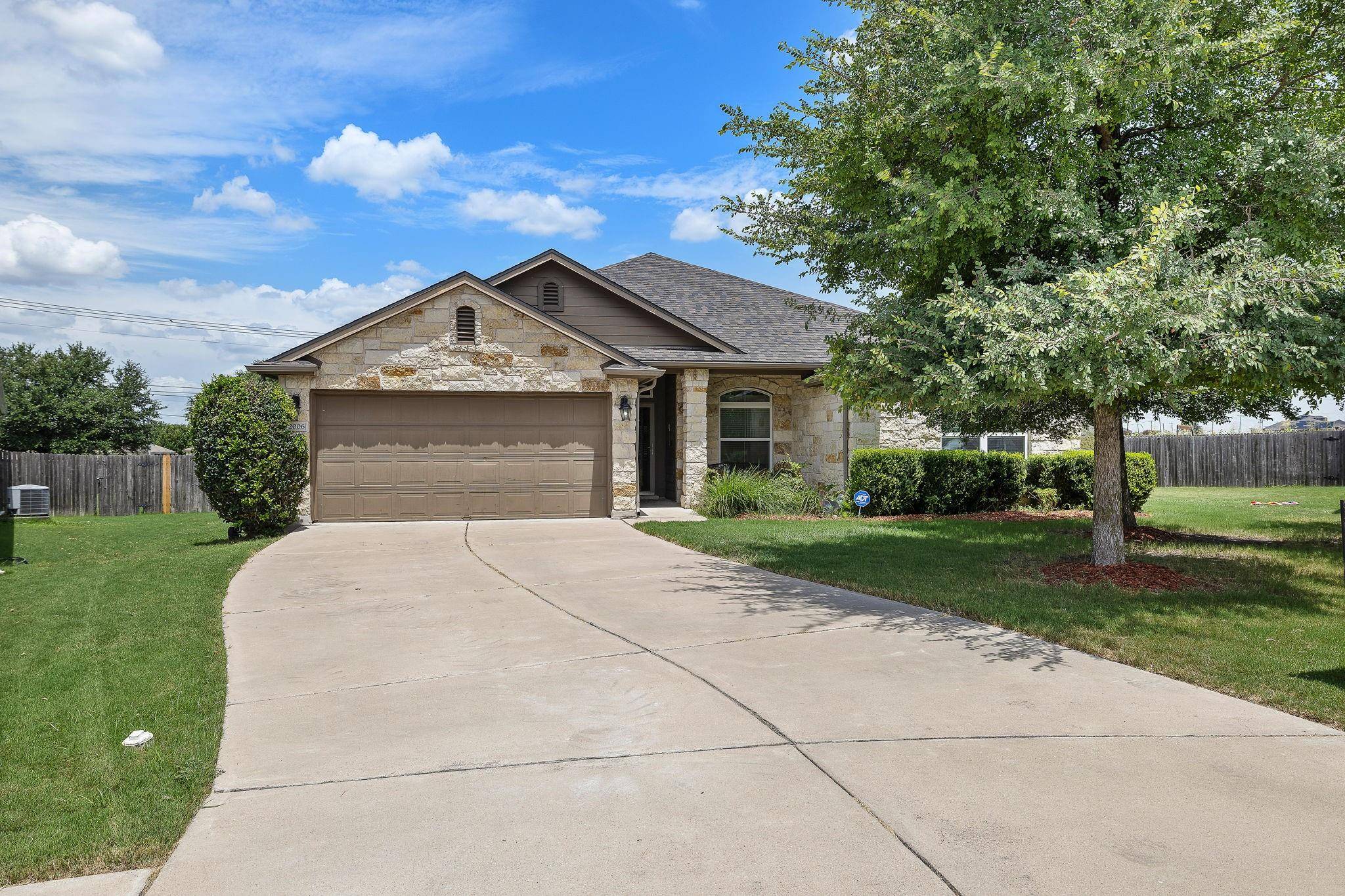 2006 Cockrill ST, Hutto, TX 78634
