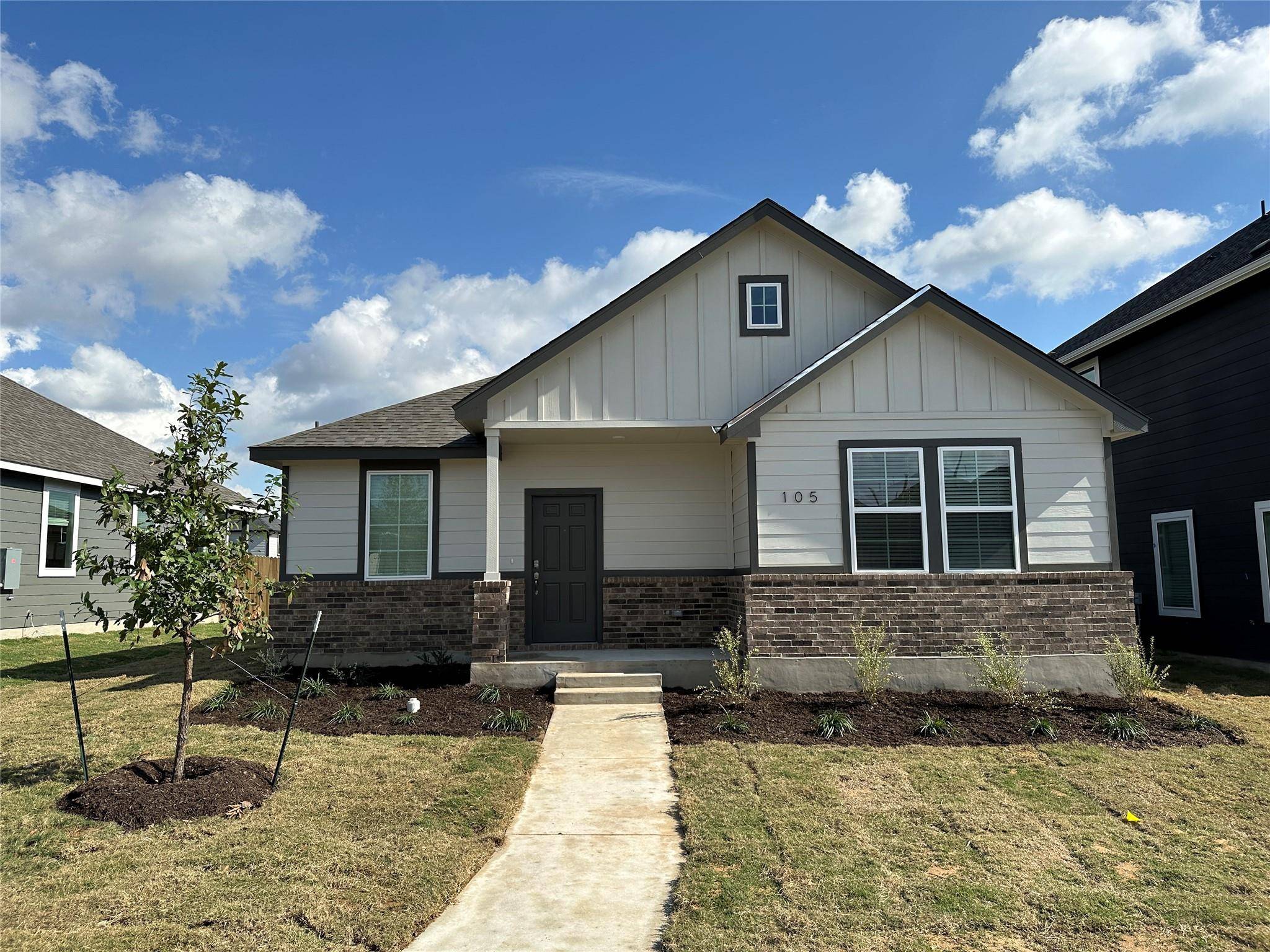 103 Bethany Creek DR, Hutto, TX 78634