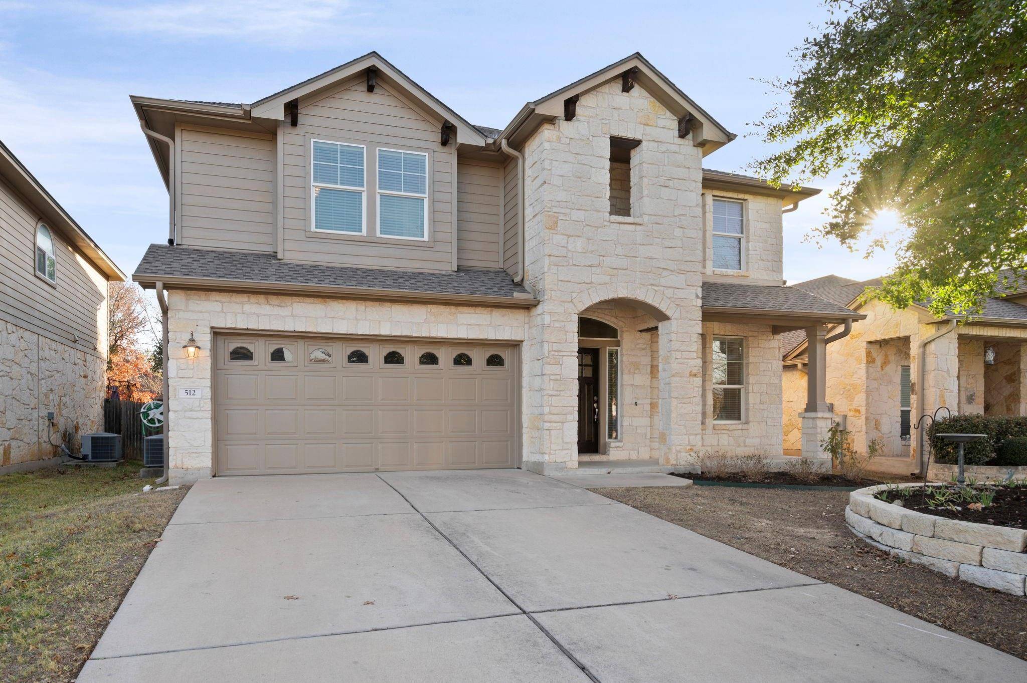 512 Glacial Stream LN, Cedar Park, TX 78613