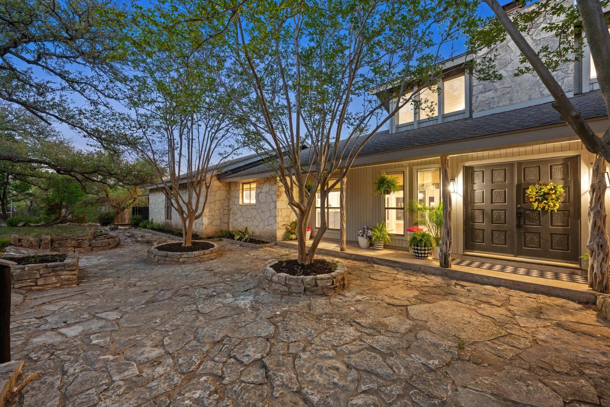 11803 Jess DR, Austin, TX 78737
