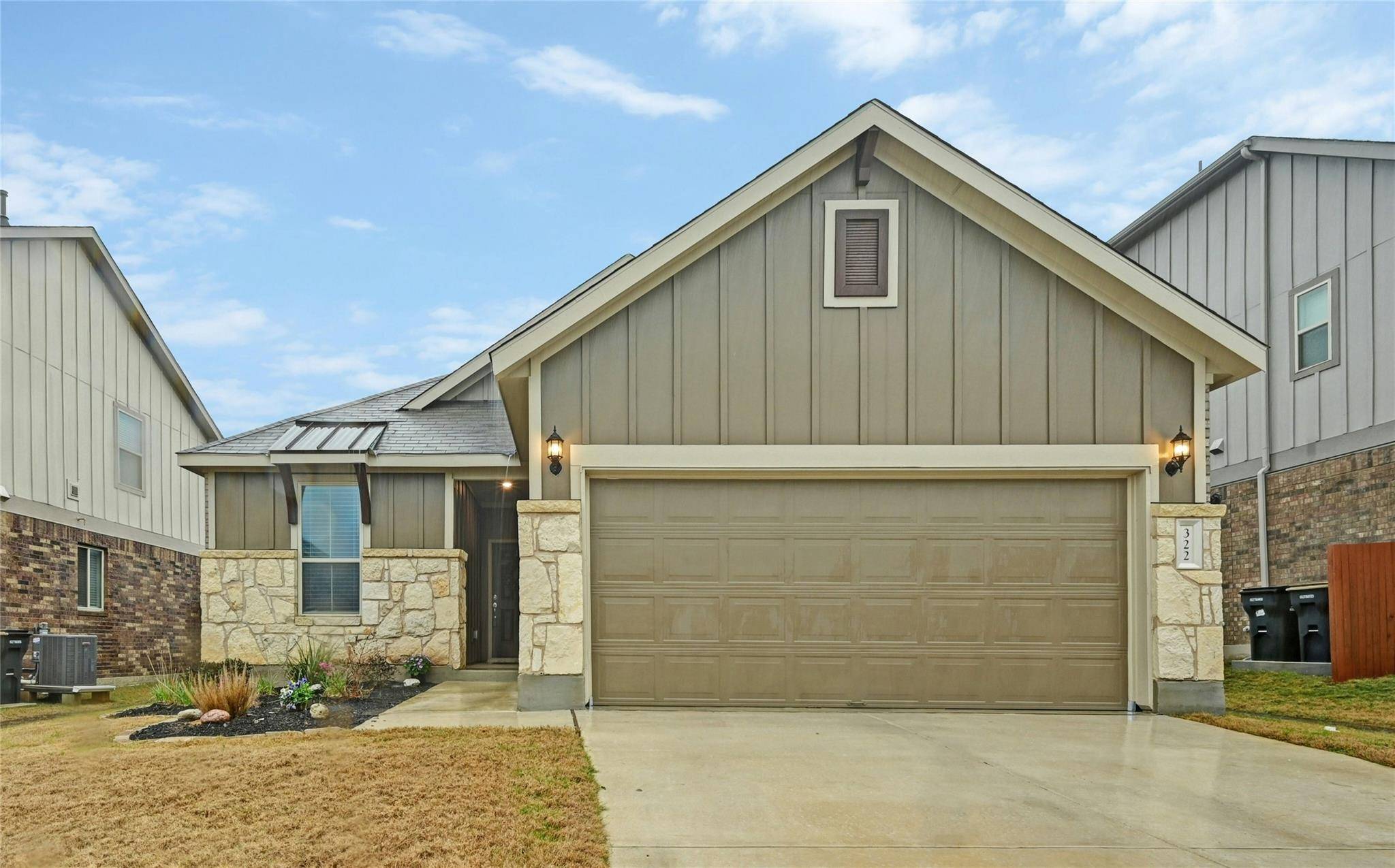 322 Grace Lilly DR, Buda, TX 78610