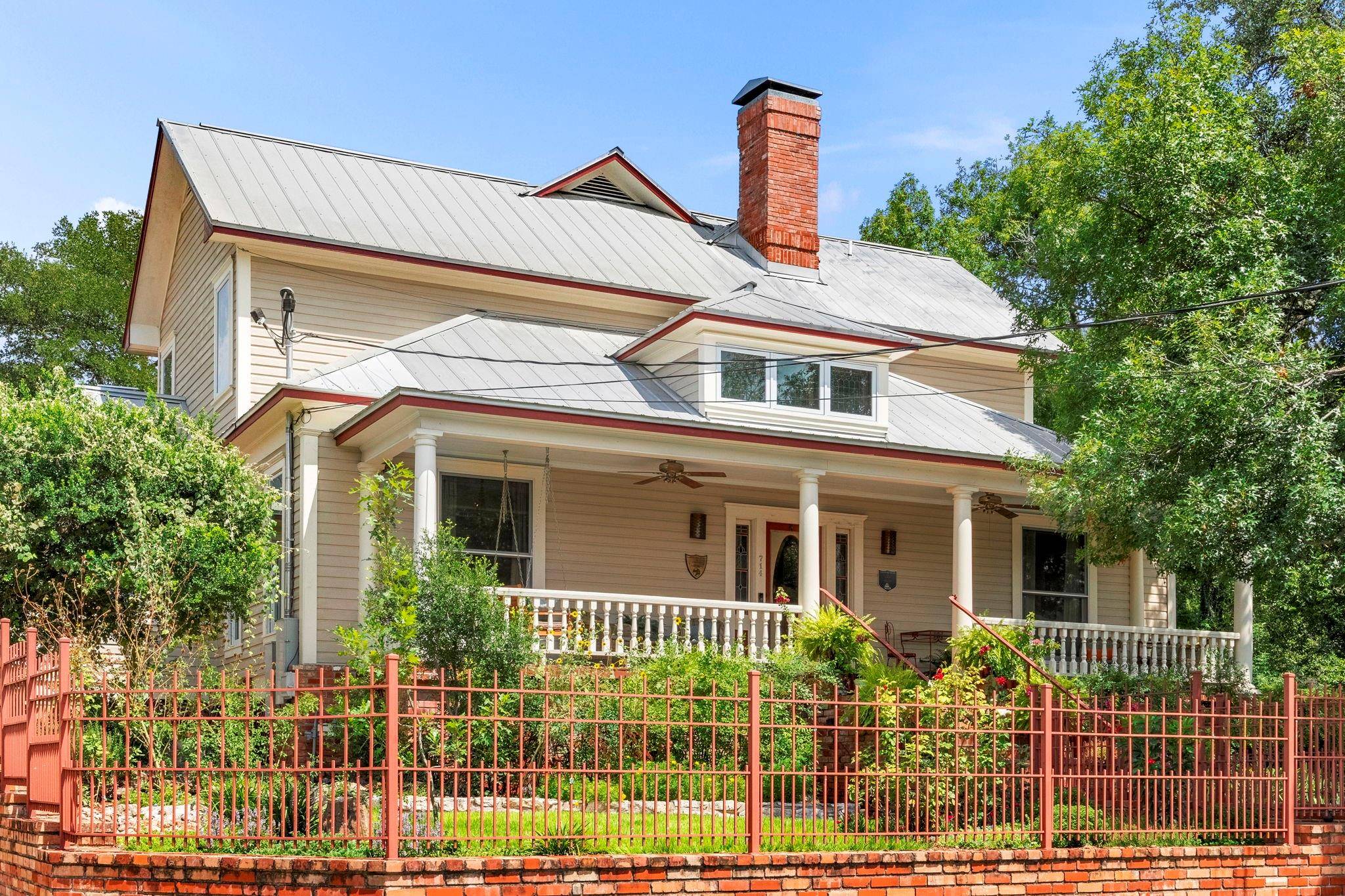 714 Viola ST, San Marcos, TX 78666