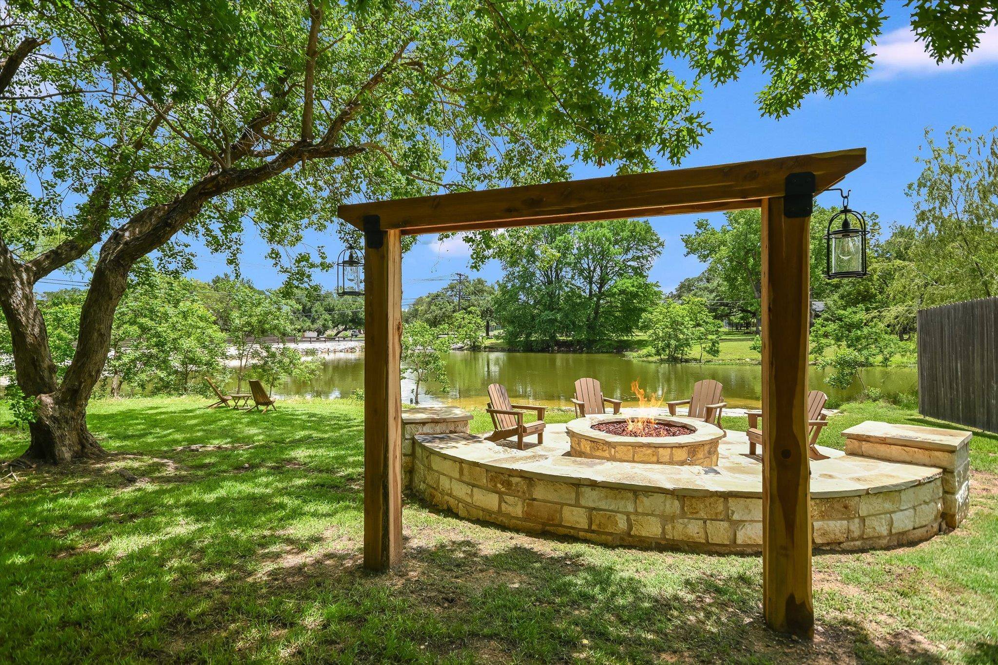 3301 Arrowhead CIR, Round Rock, TX 78681