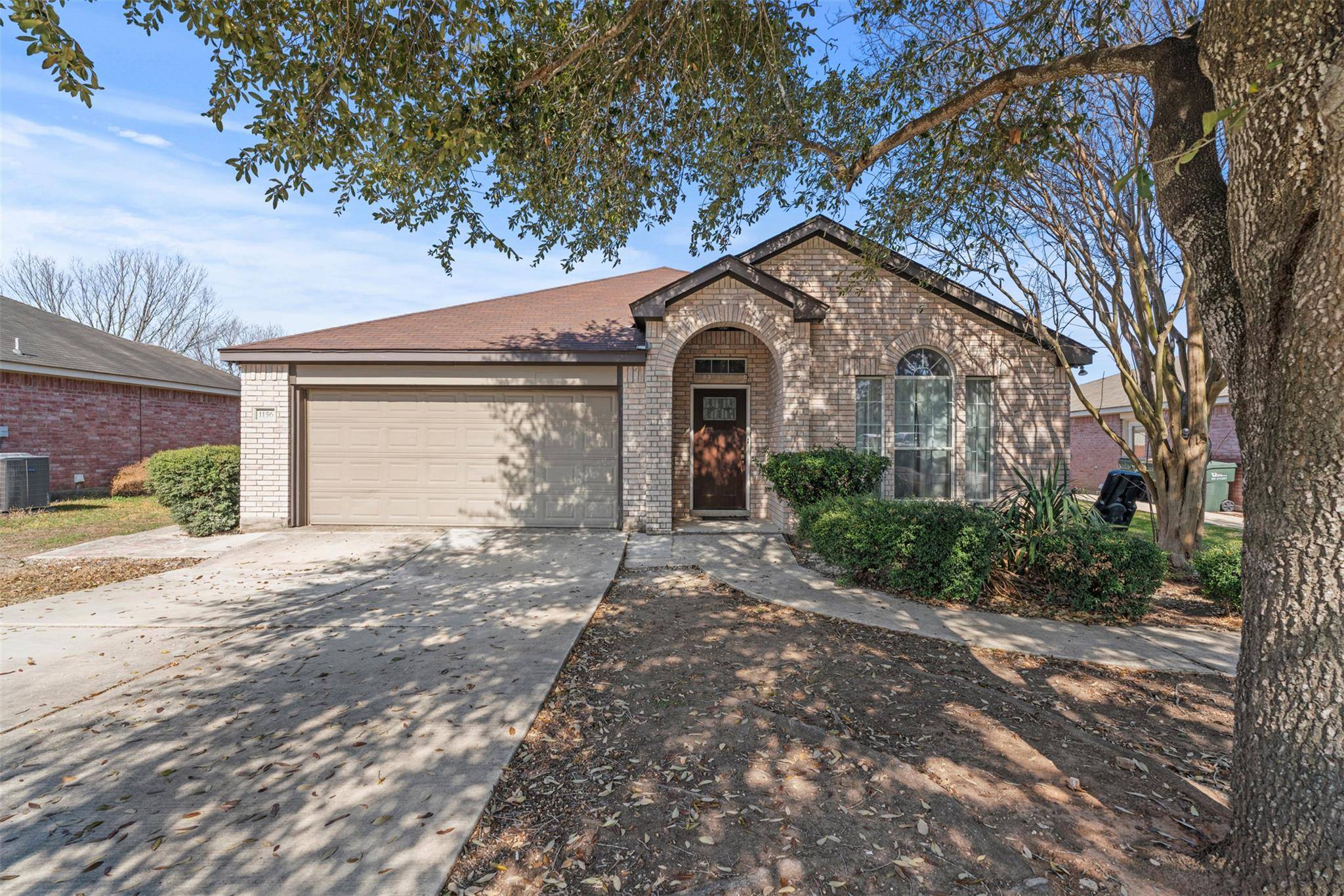 1156 Woodlands DR, Kyle, TX 78640