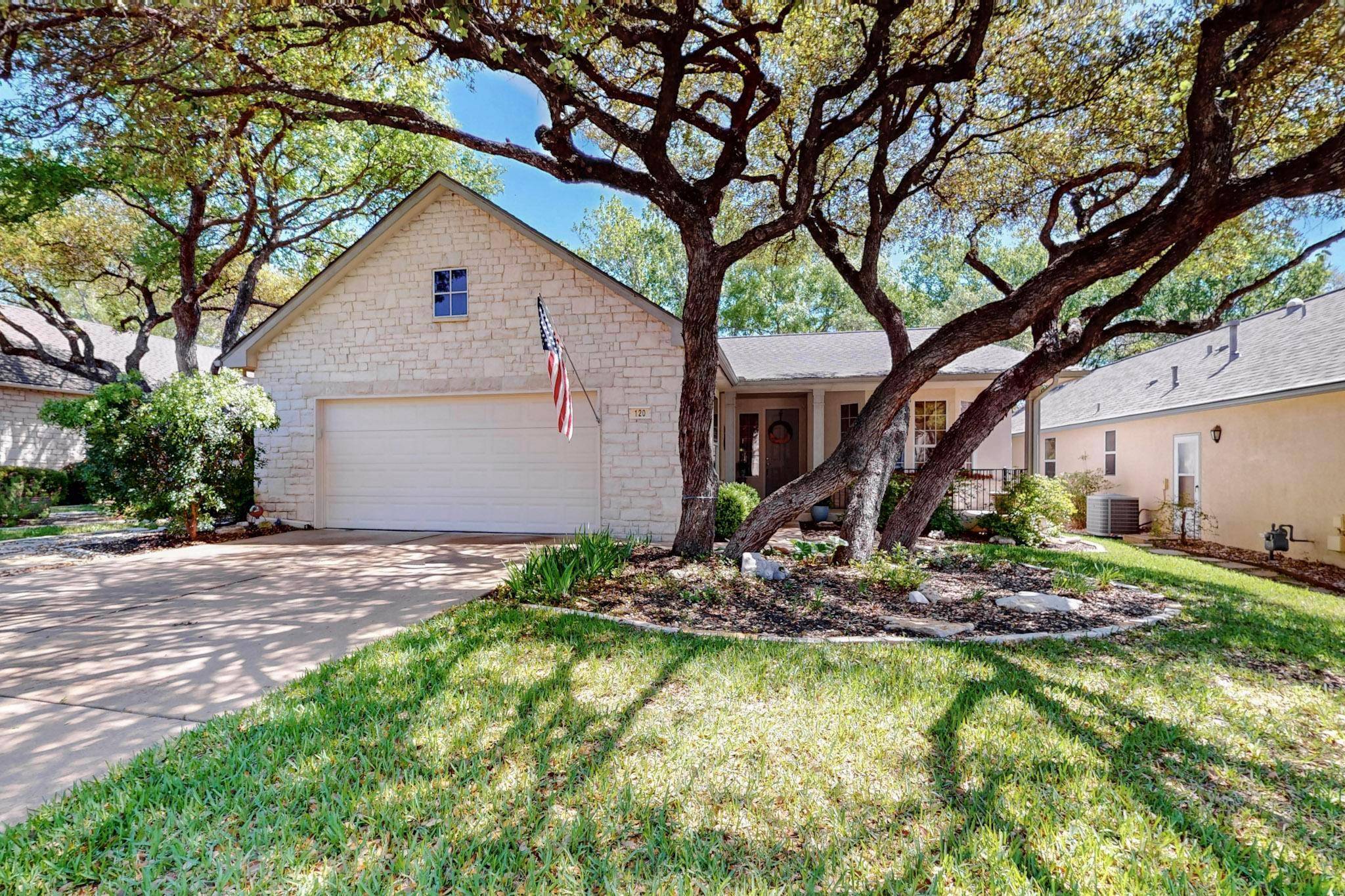 120 W Six Flags DR, Georgetown, TX 78633