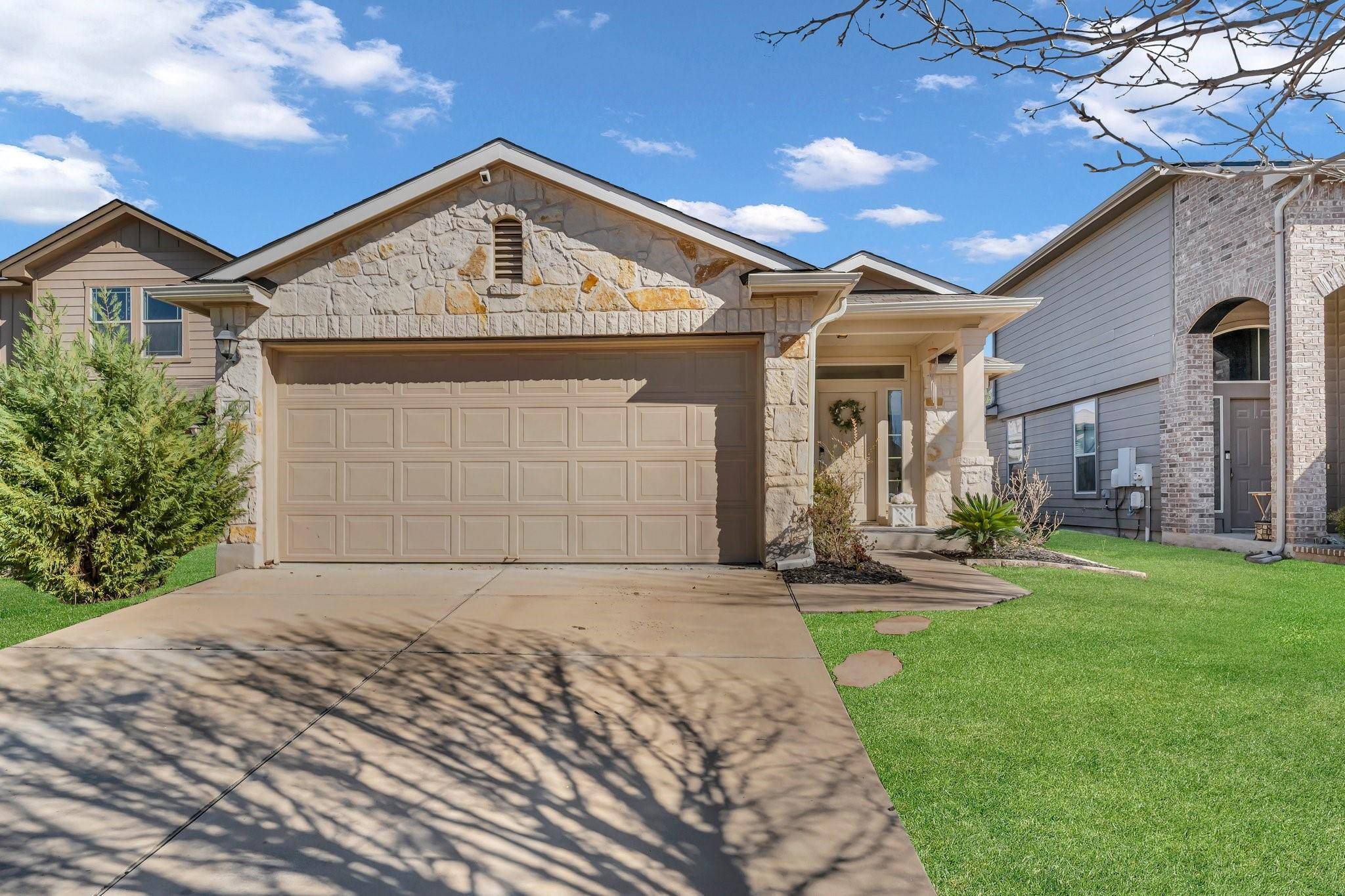 12108 Timber Arch LN, Manor, TX 78653
