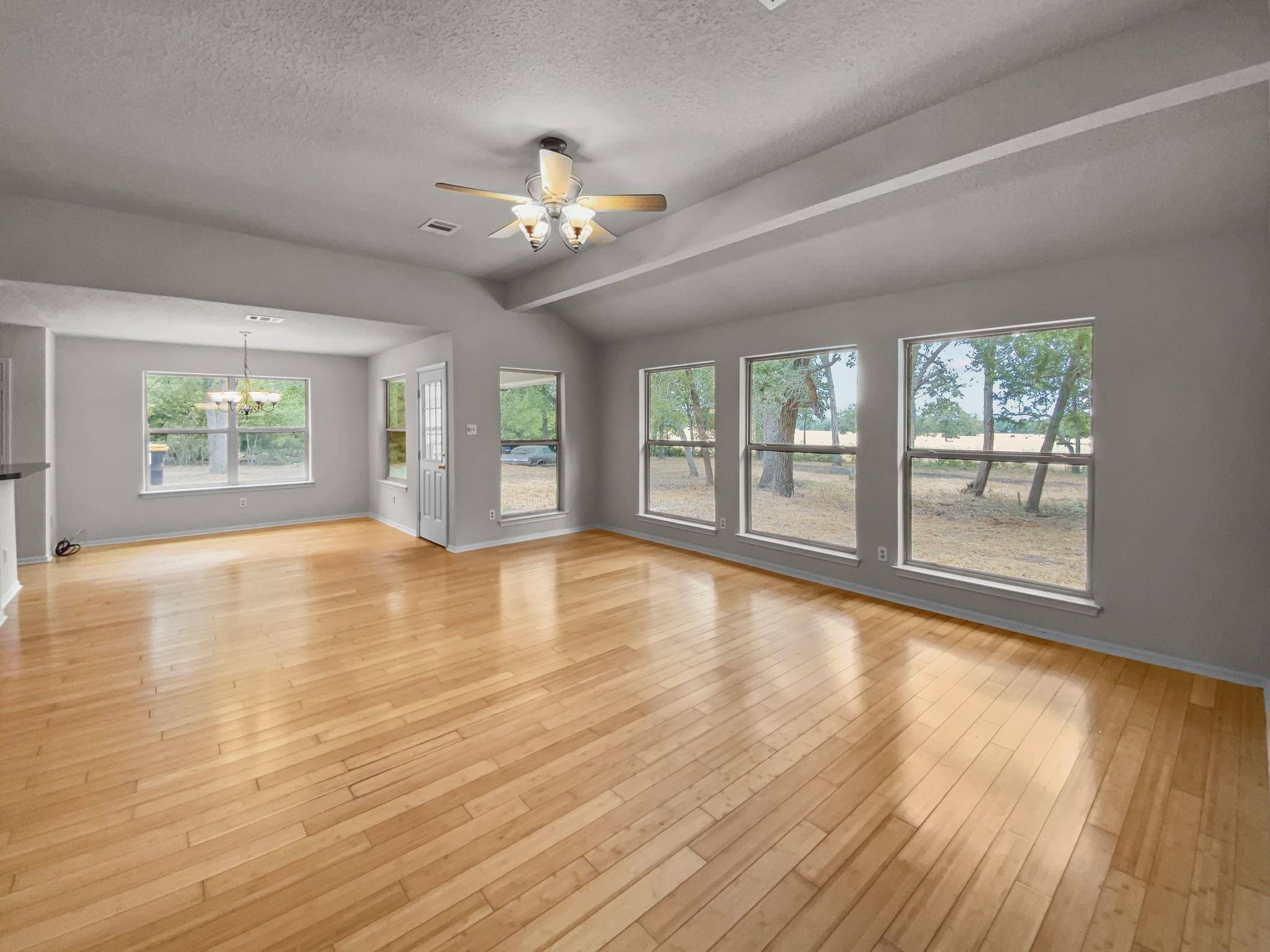 1183 Private Road 7037, Lexington, TX 78947