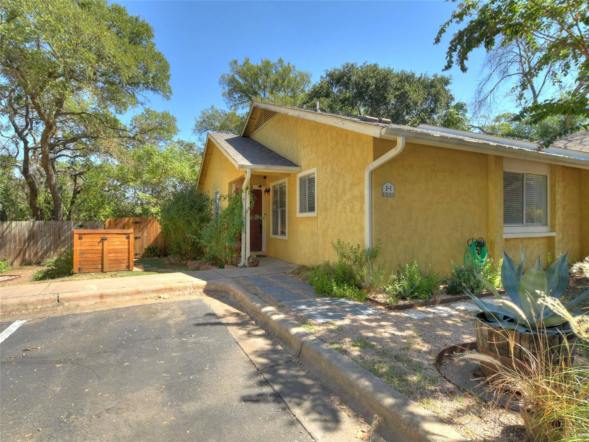 4902 Duval RD #J1, Austin, TX 78727