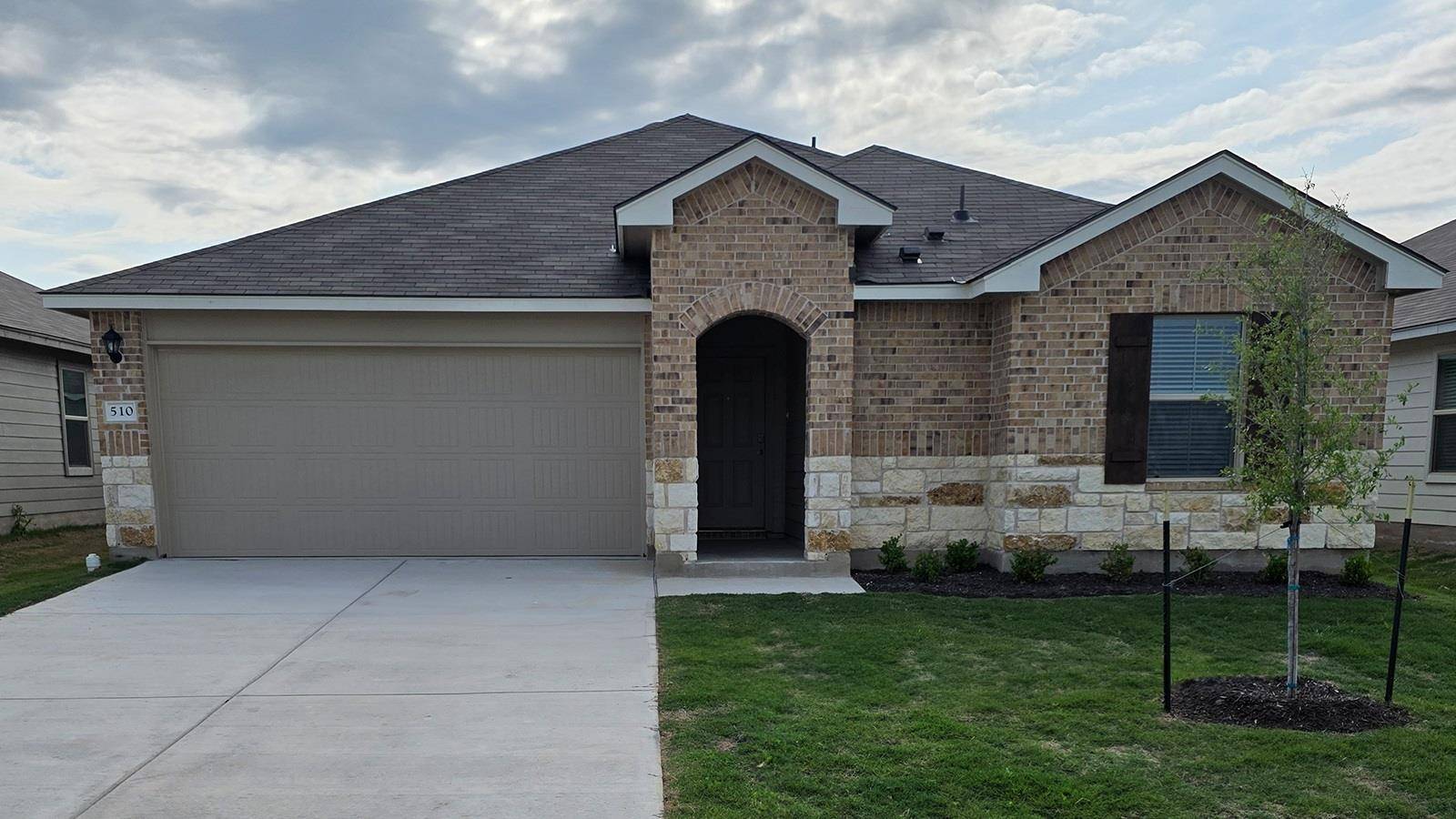 510 Anconia CT, Jarrell, TX 76537