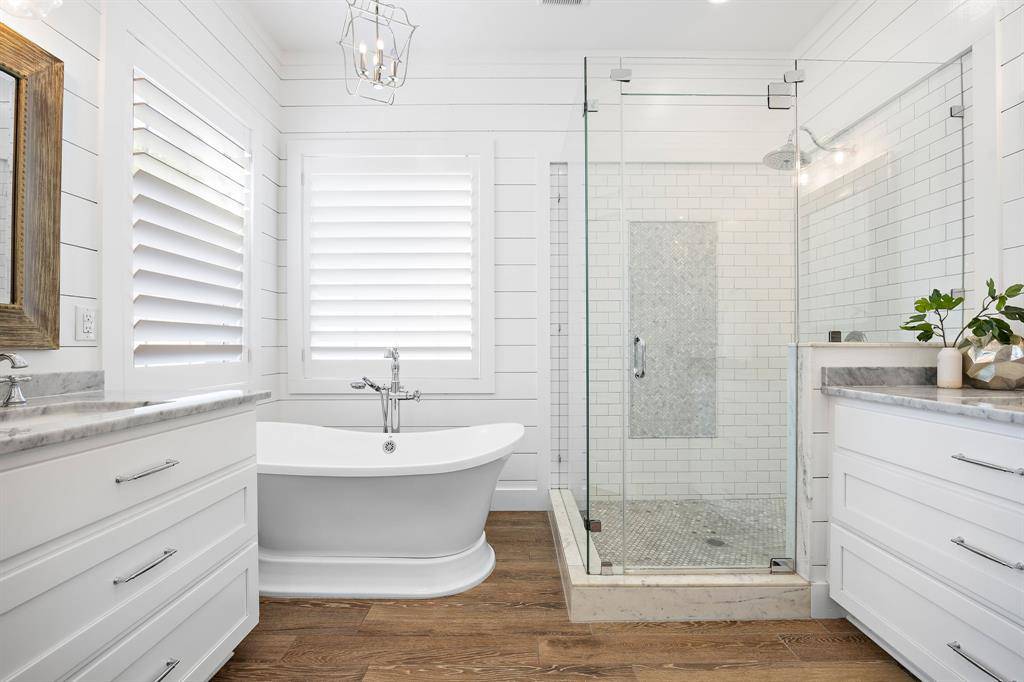 6 Wooded WAY, Round Rock, TX 78664