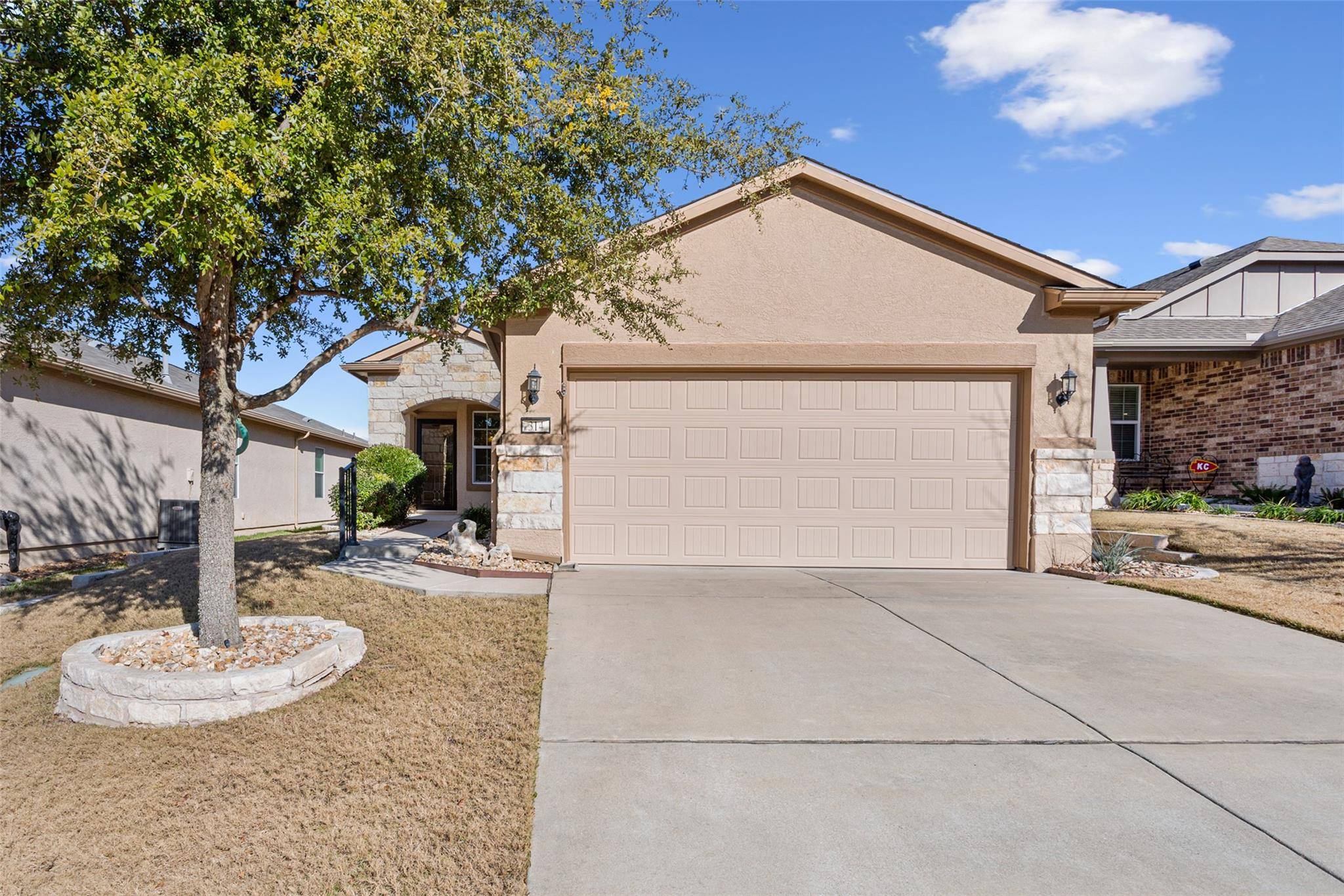 314 Kickapoo Creek LN, Georgetown, TX 78633