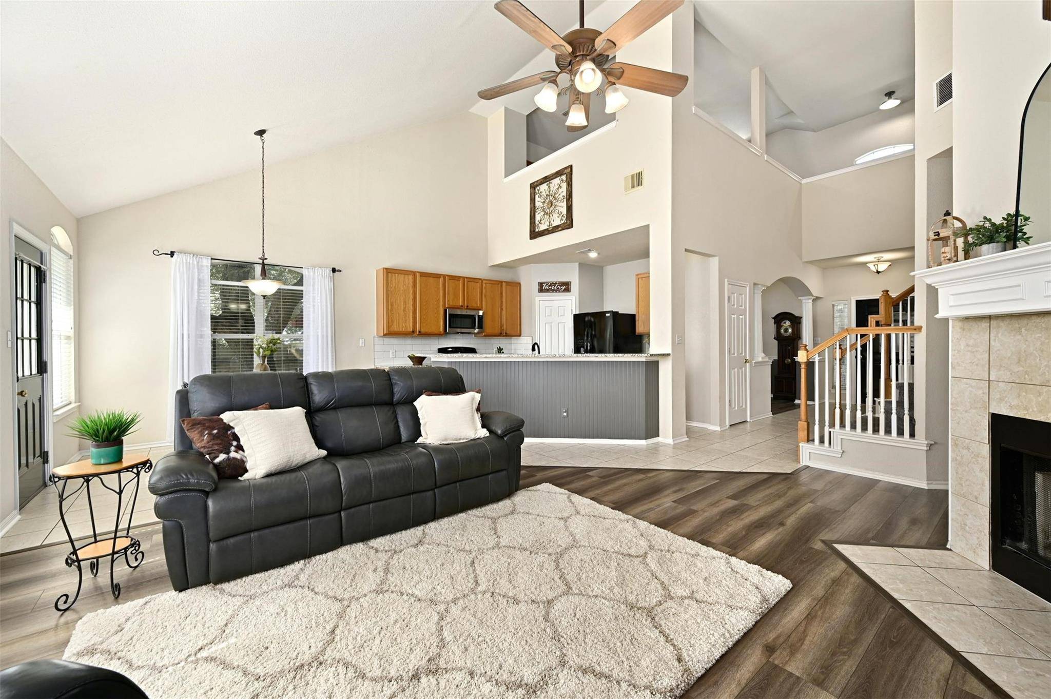 4455 Hunters Lodge CV, Round Rock, TX 78681