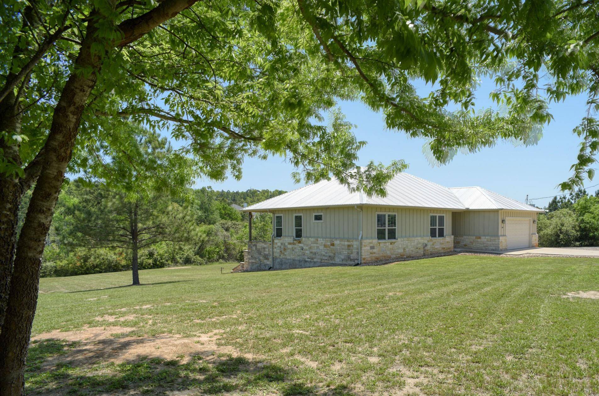 159 Alele DR, Bastrop, TX 78602