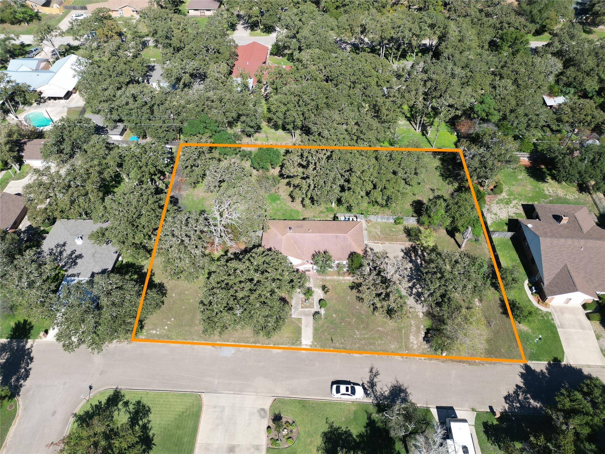 1704 Highland Ave, Rockdale, TX 76567