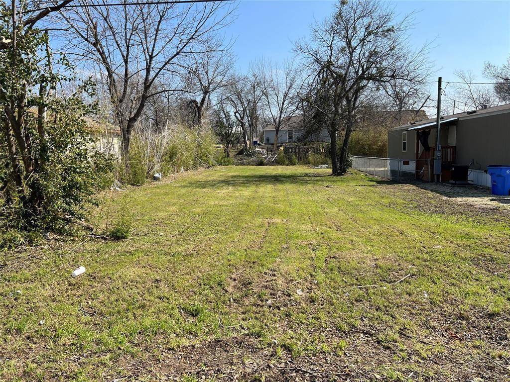 117 Royal ST, Taylor, TX 76574