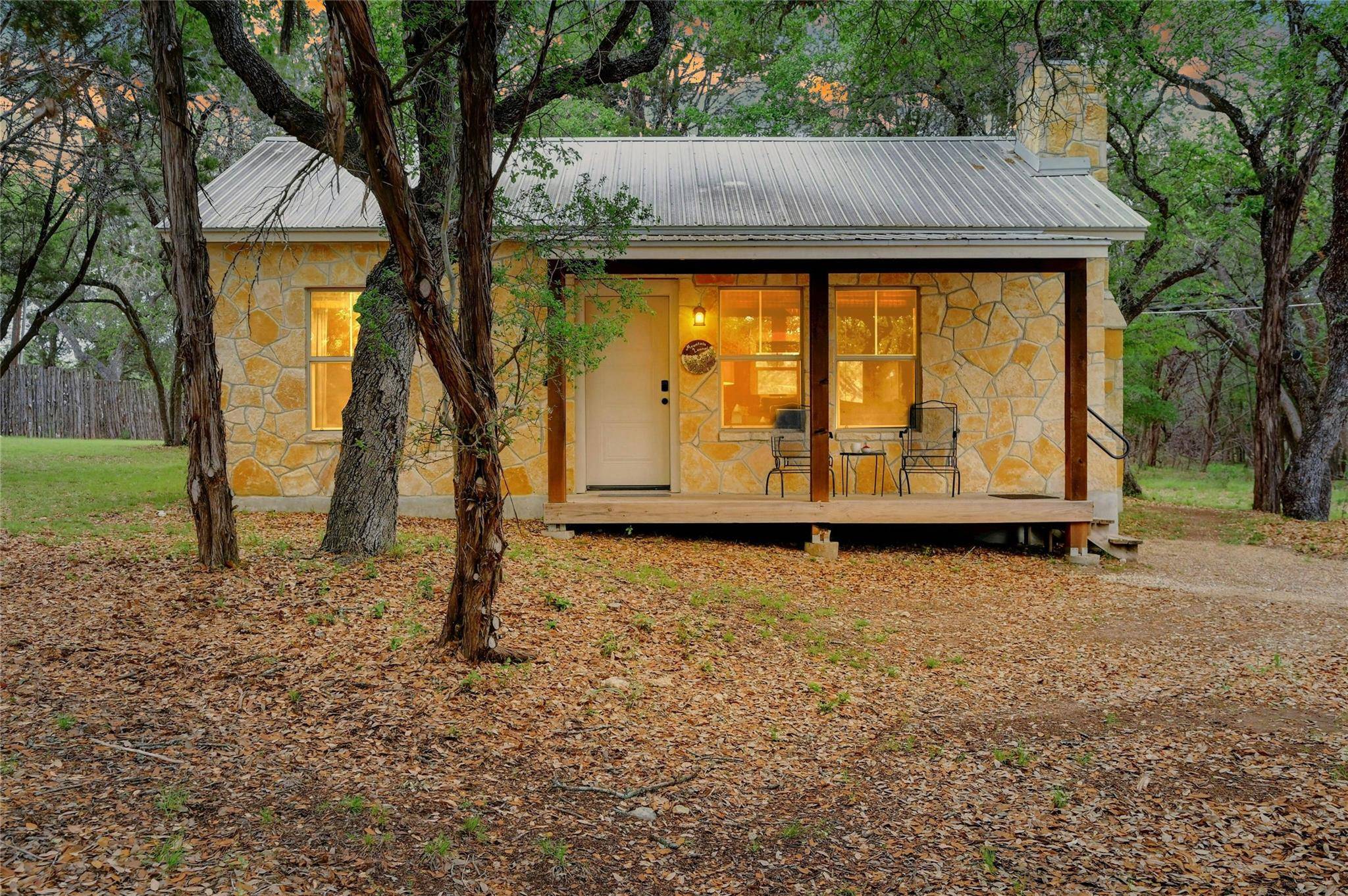 429 Flite Acres RD, Wimberley, TX 78676