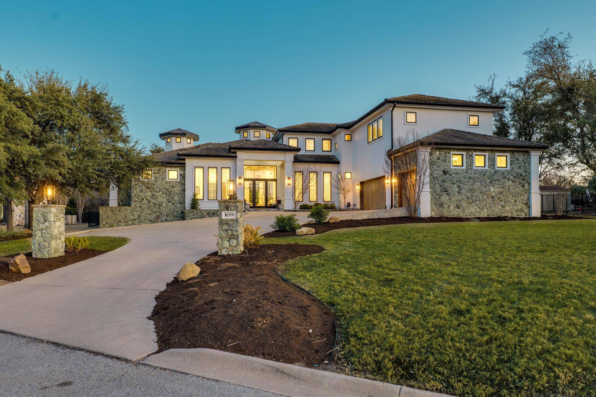109 Dawn River CV, Austin, TX 78732