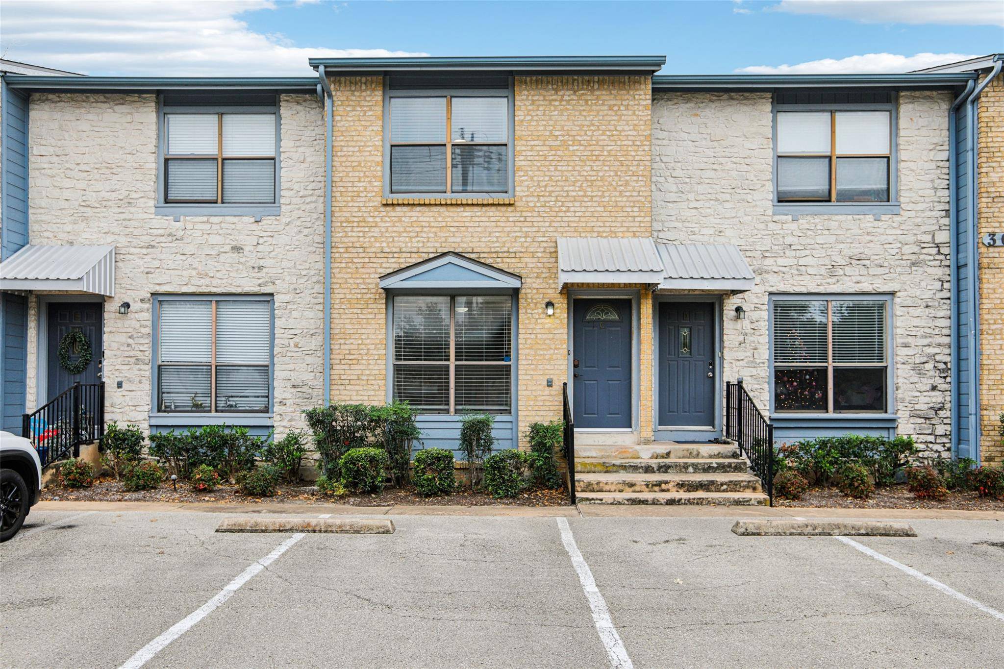 3004 WHISPER OAKS LN #C, Georgetown, TX 78628