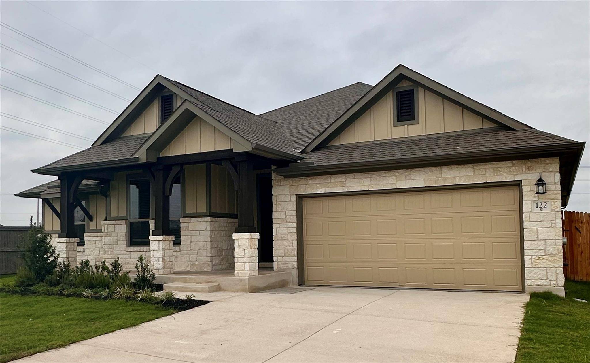 122 Westfield ST, Hutto, TX 78634