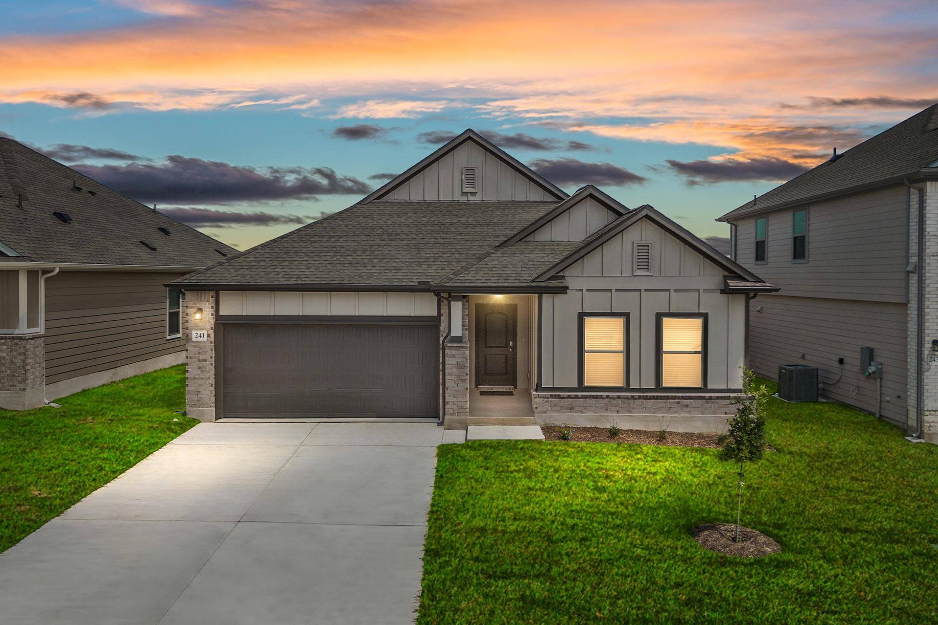241 Little Green TRL, Jarrell, TX 76537