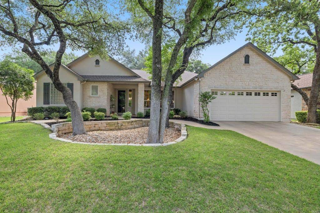 156 Great Frontier Drive, Georgetown, TX 78633