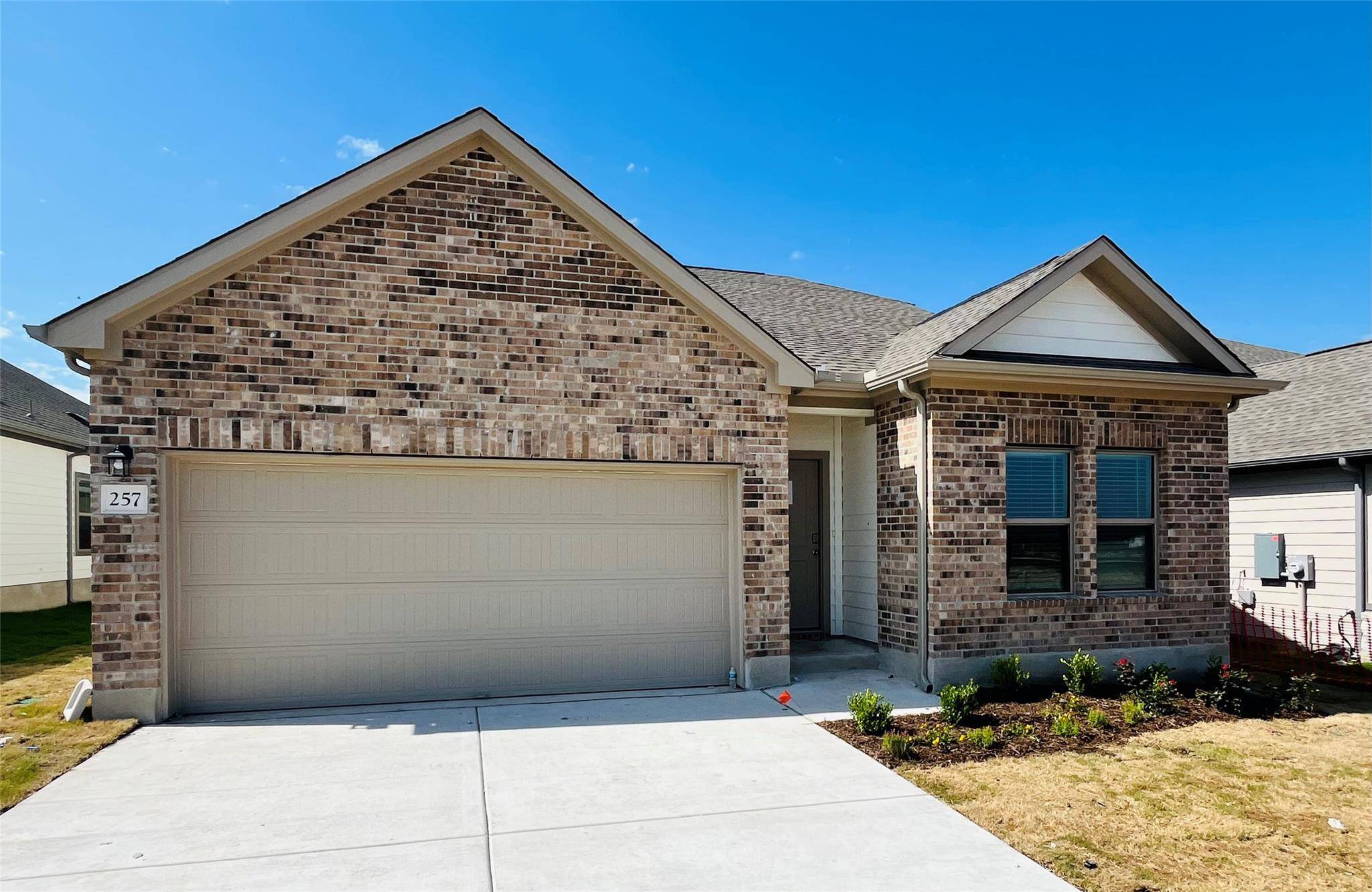 257 Little Green TRL, Jarrell, TX 76537