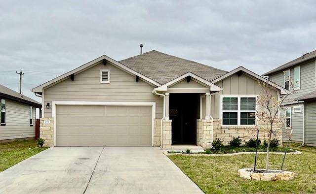202 Big Cypress Bayou RD, Hutto, TX 78634