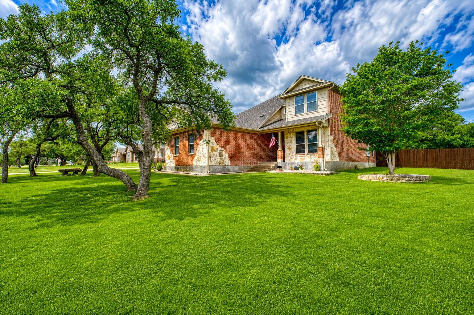 326 Sunrise HLS, Lampasas, TX 76550