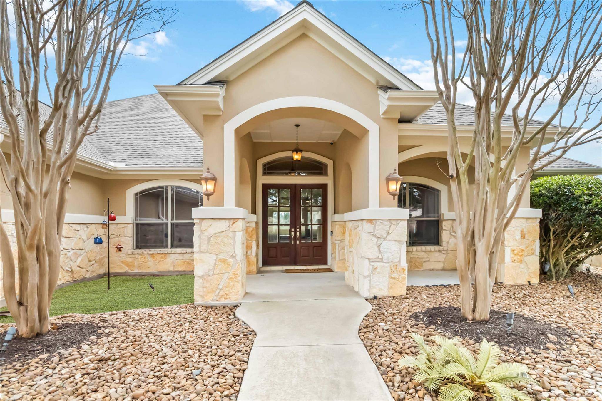 108 Standing Oak DR, Georgetown, TX 78633