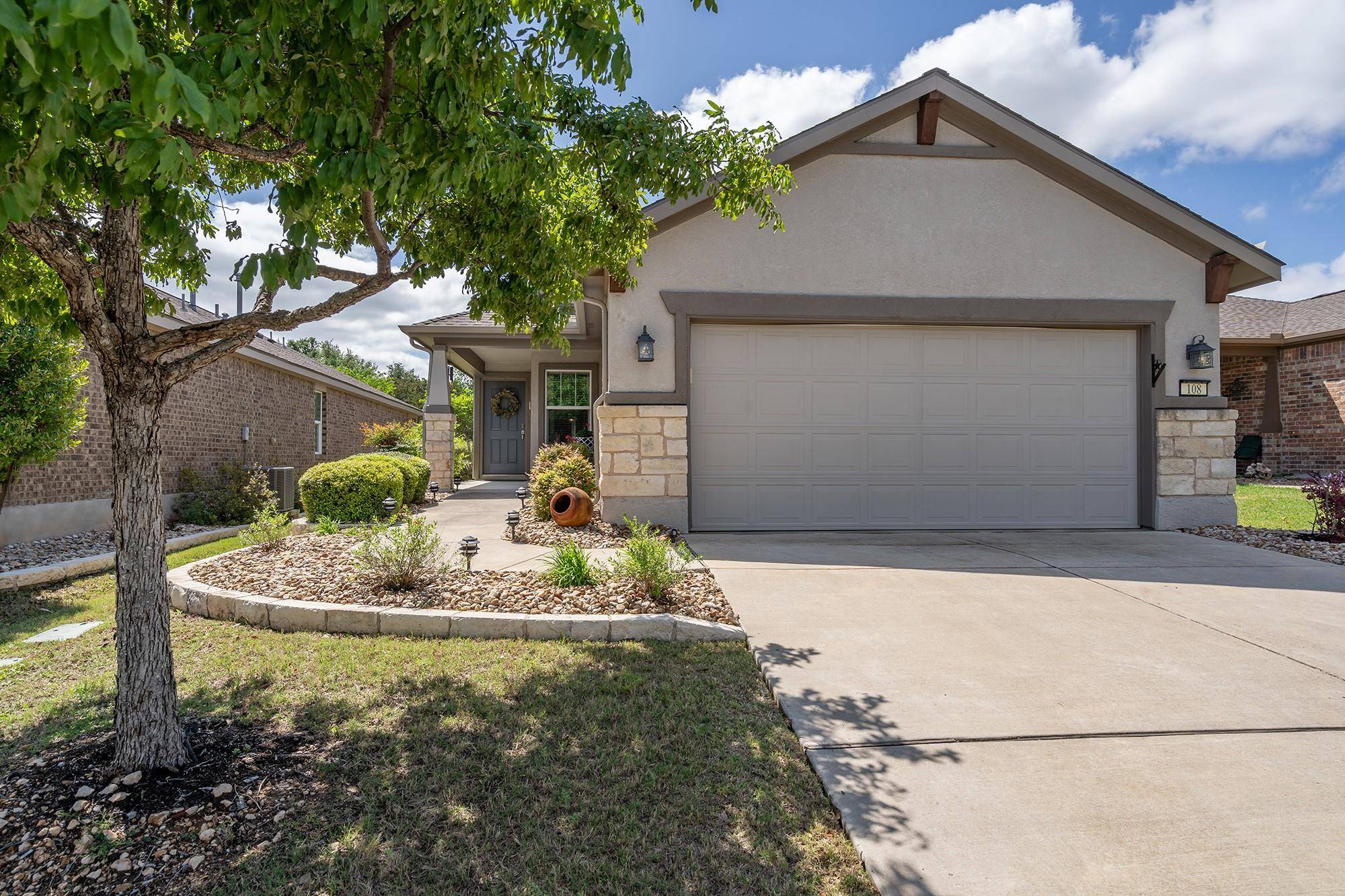 108 Martin Creek LN, Georgetown, TX 78633