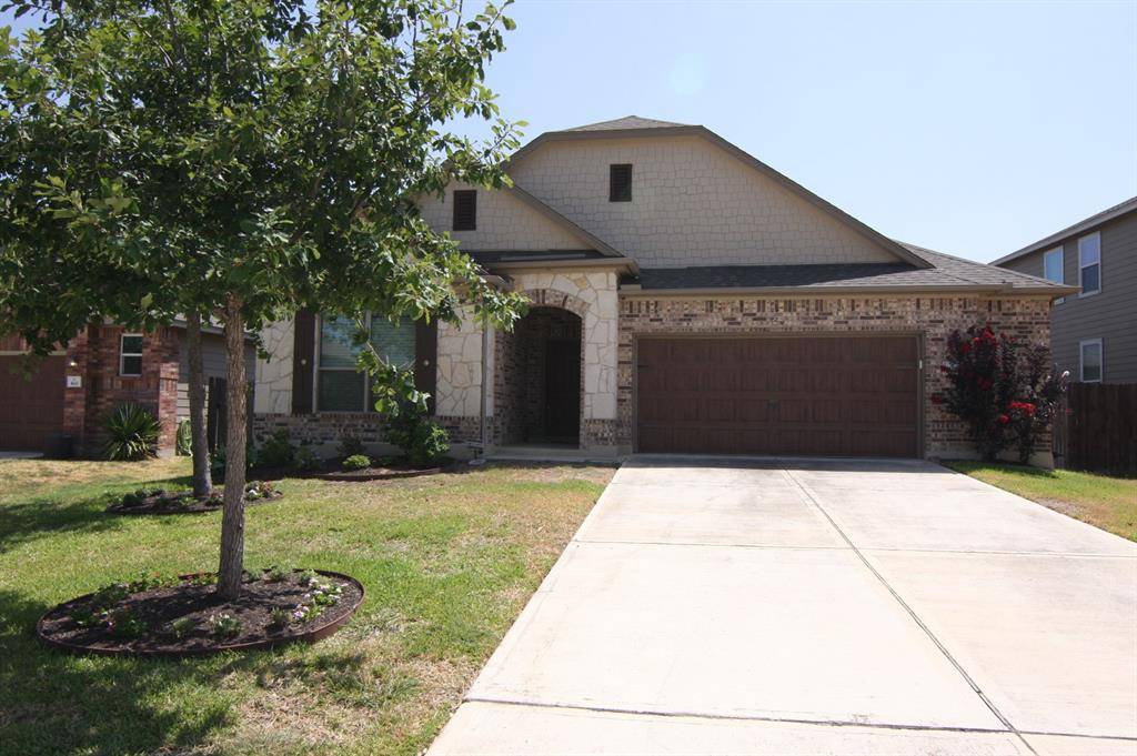 150 Phillips DR, Kyle, TX 78640