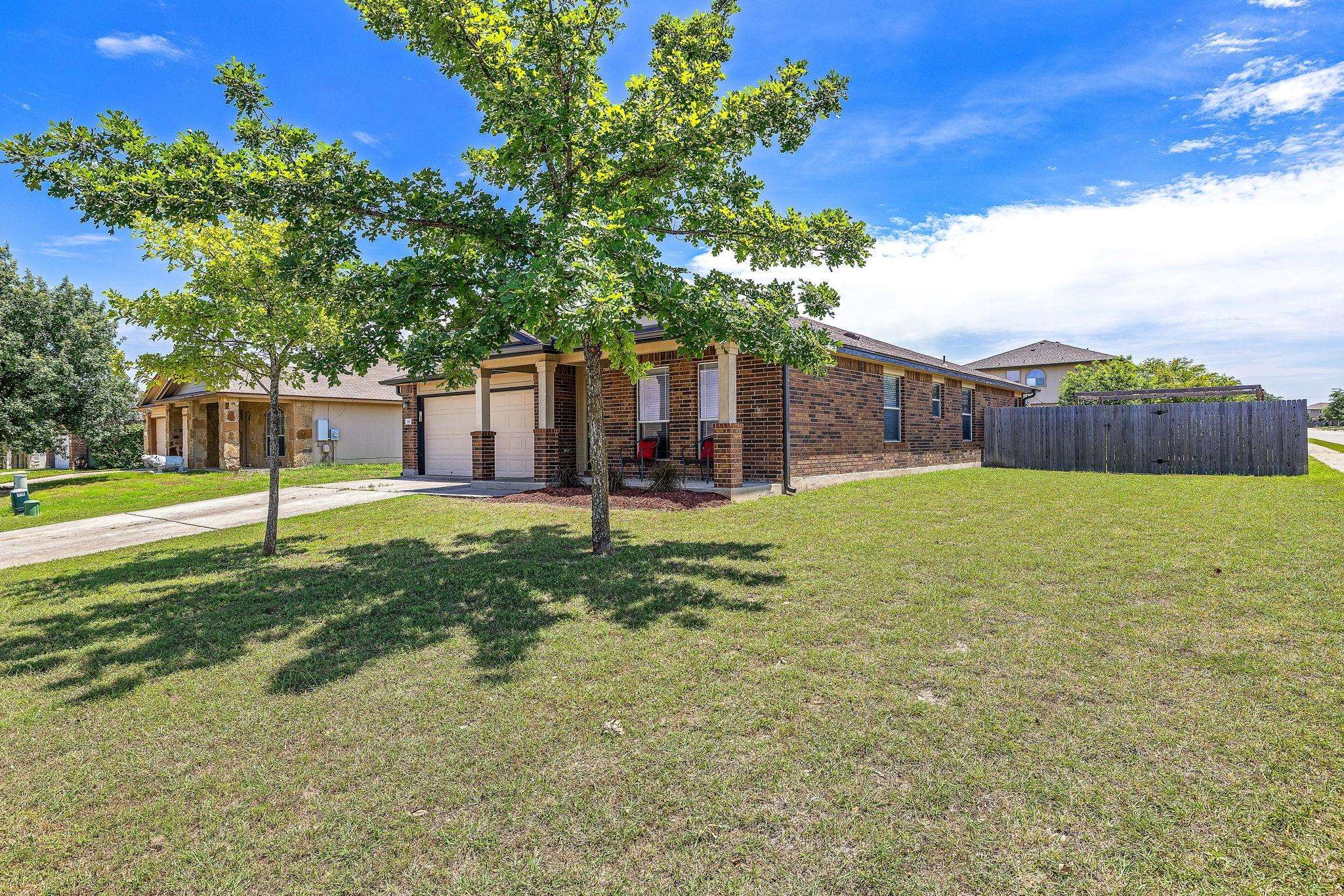 101 Killian LOOP, Hutto, TX 78634