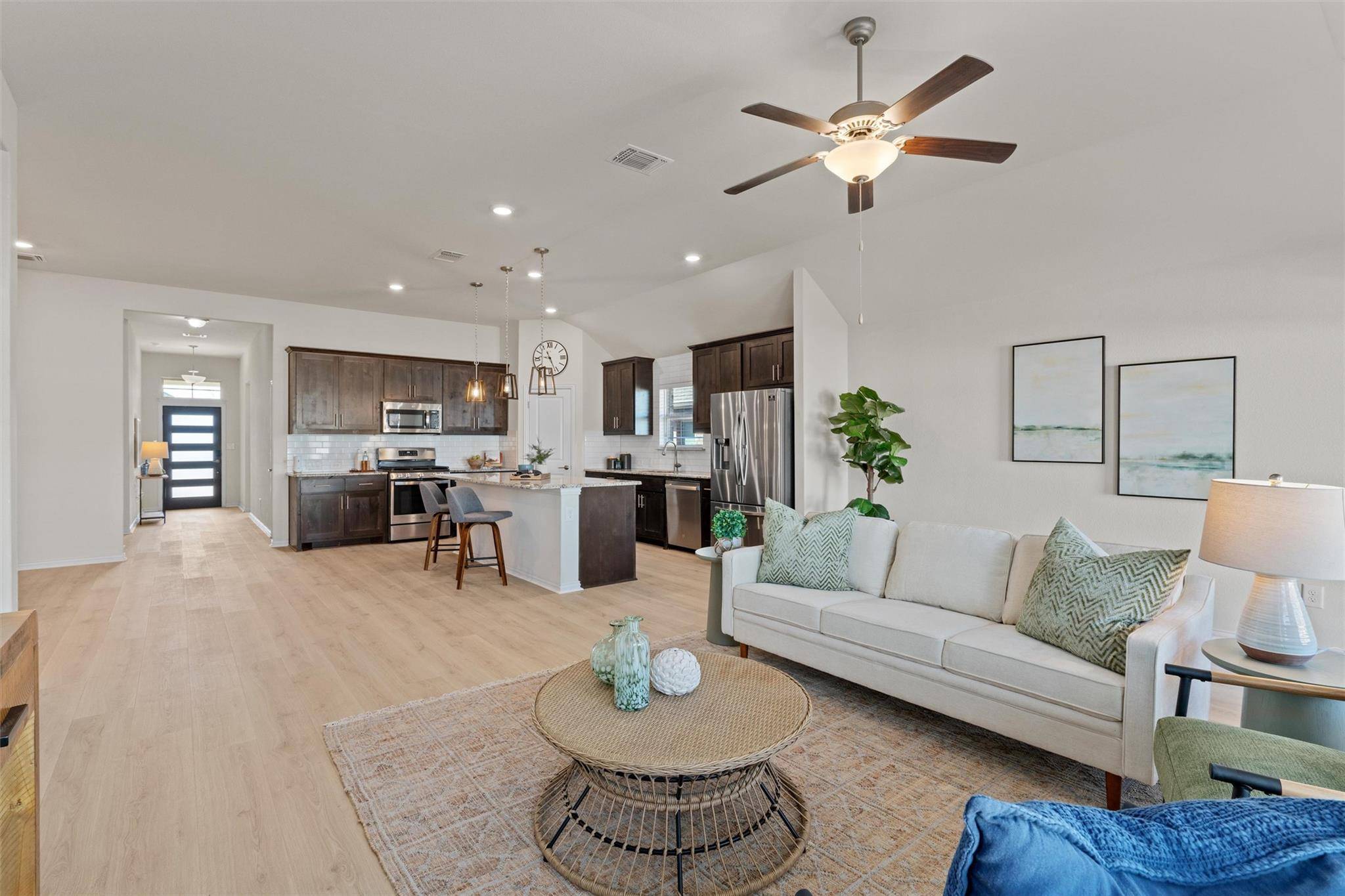 517 Coyote Creek WAY, Kyle, TX 78640
