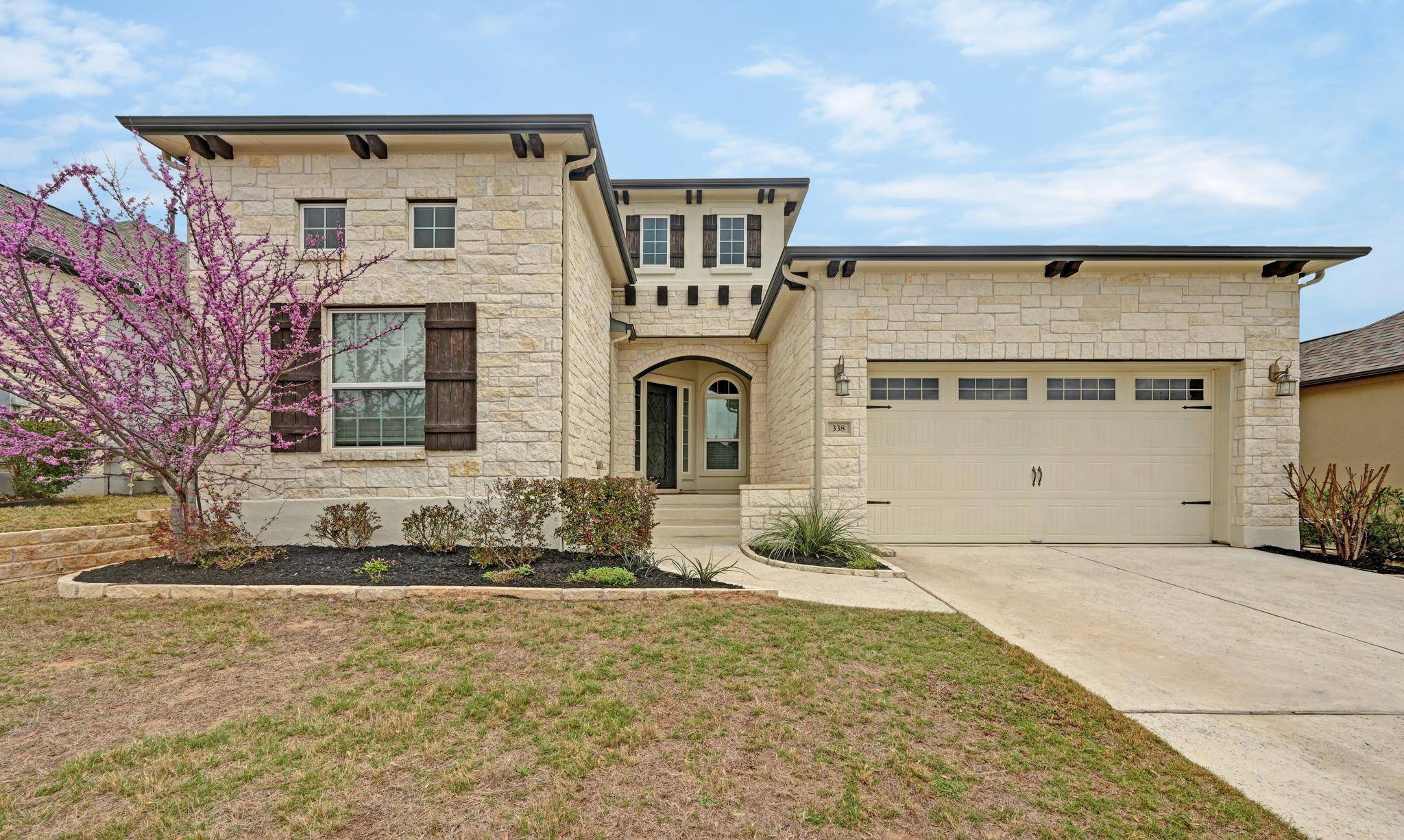 338 Mendocino LN, Austin, TX 78737