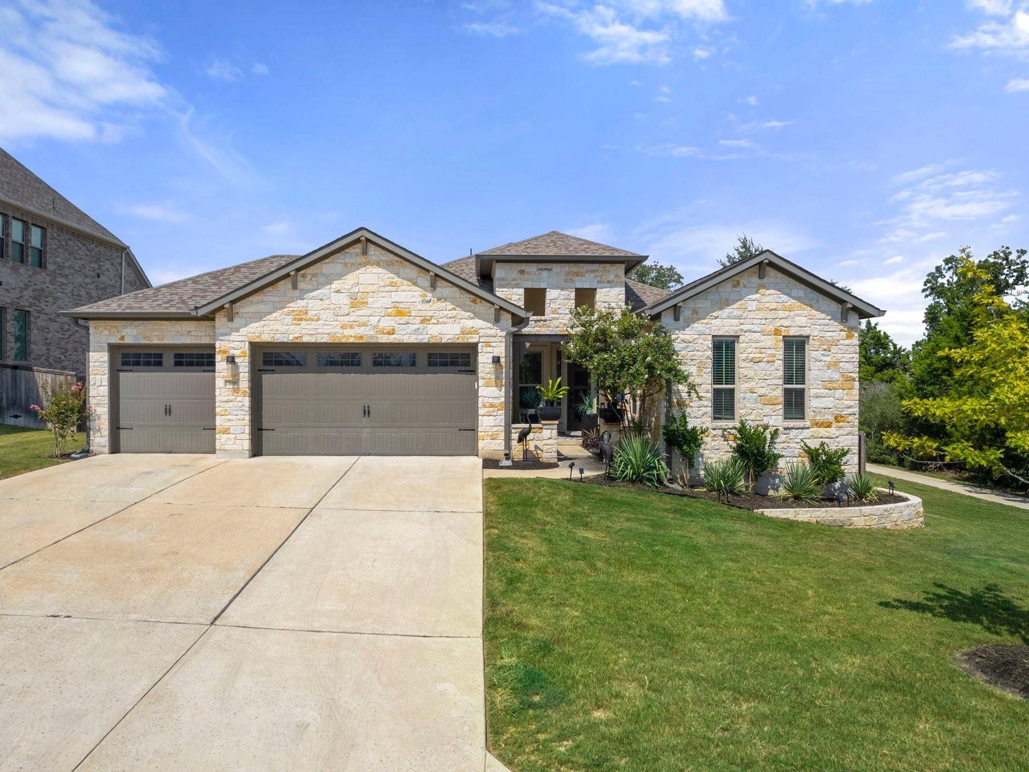 149 Kellogg LN, Bastrop, TX 78602