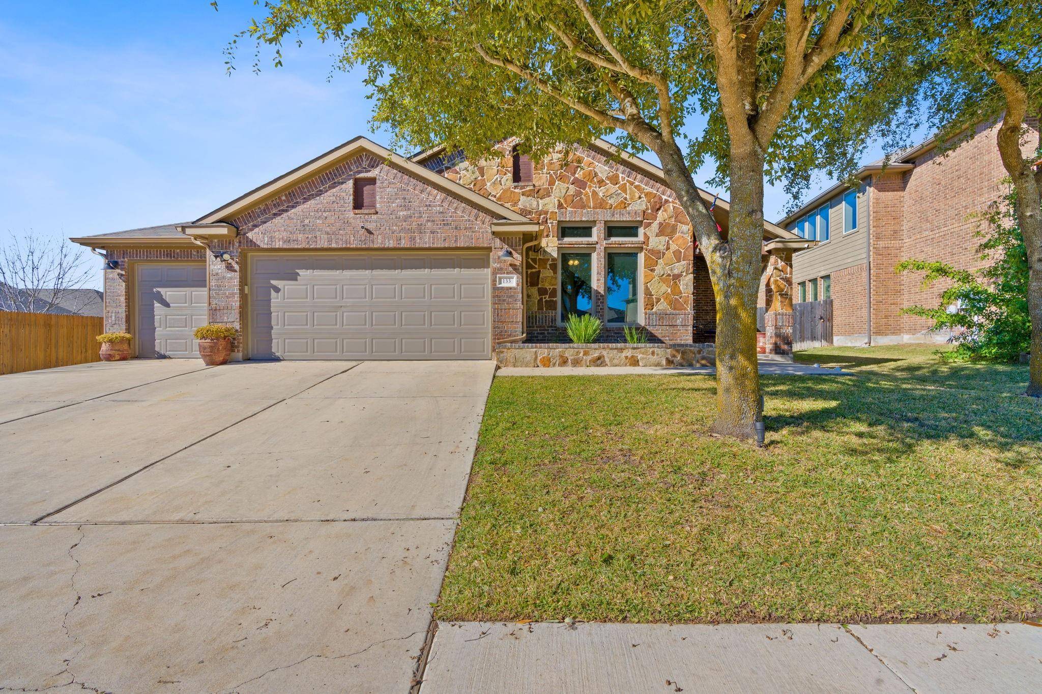 133 Hazy Sunshine WAY, Buda, TX 78610