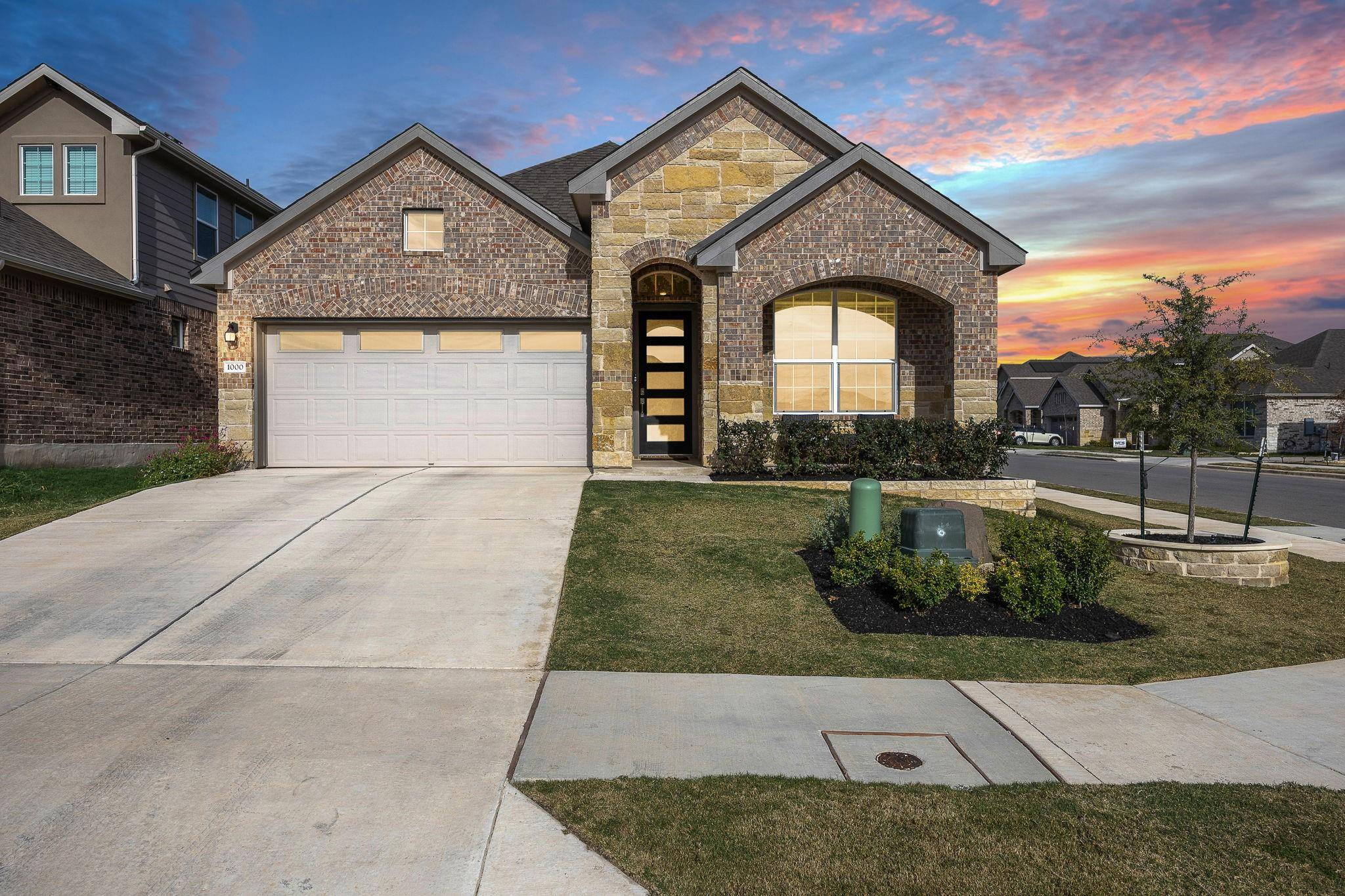 1000 Bear Track LOOP, Georgetown, TX 78628