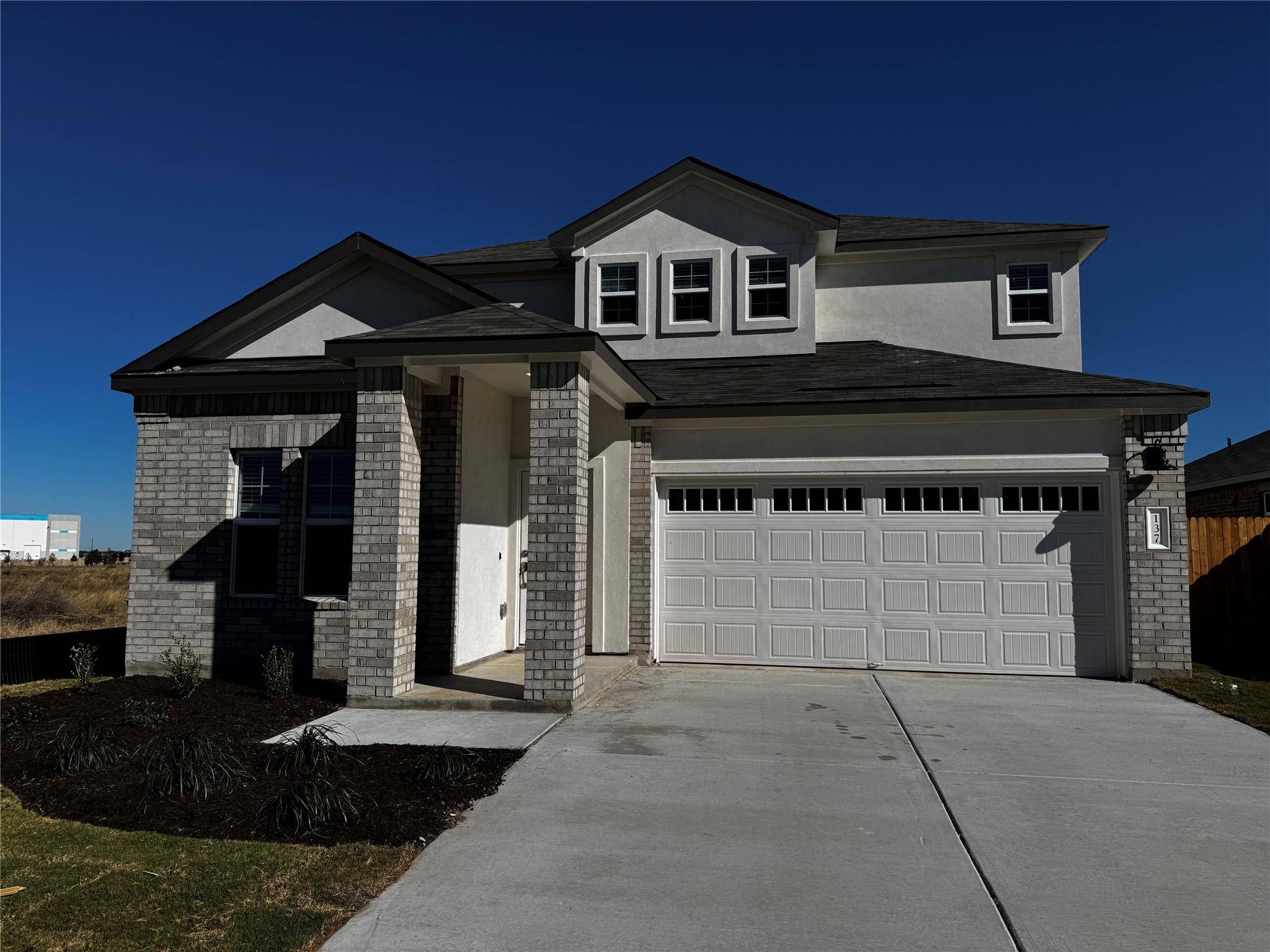 137 Sonterra DR, San Marcos, TX 78666