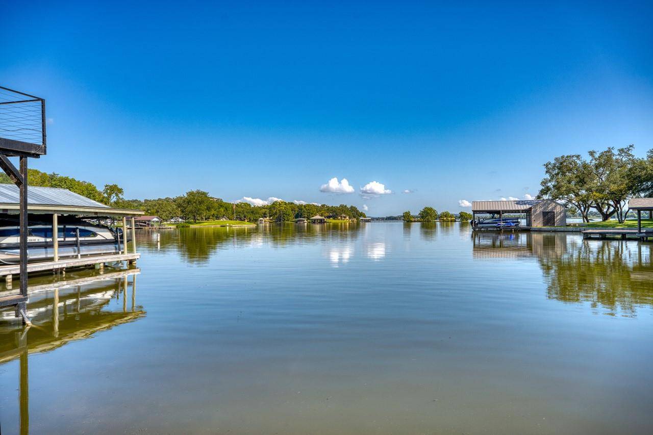 406 Lakeview DR, Horseshoe Bay, TX 78657