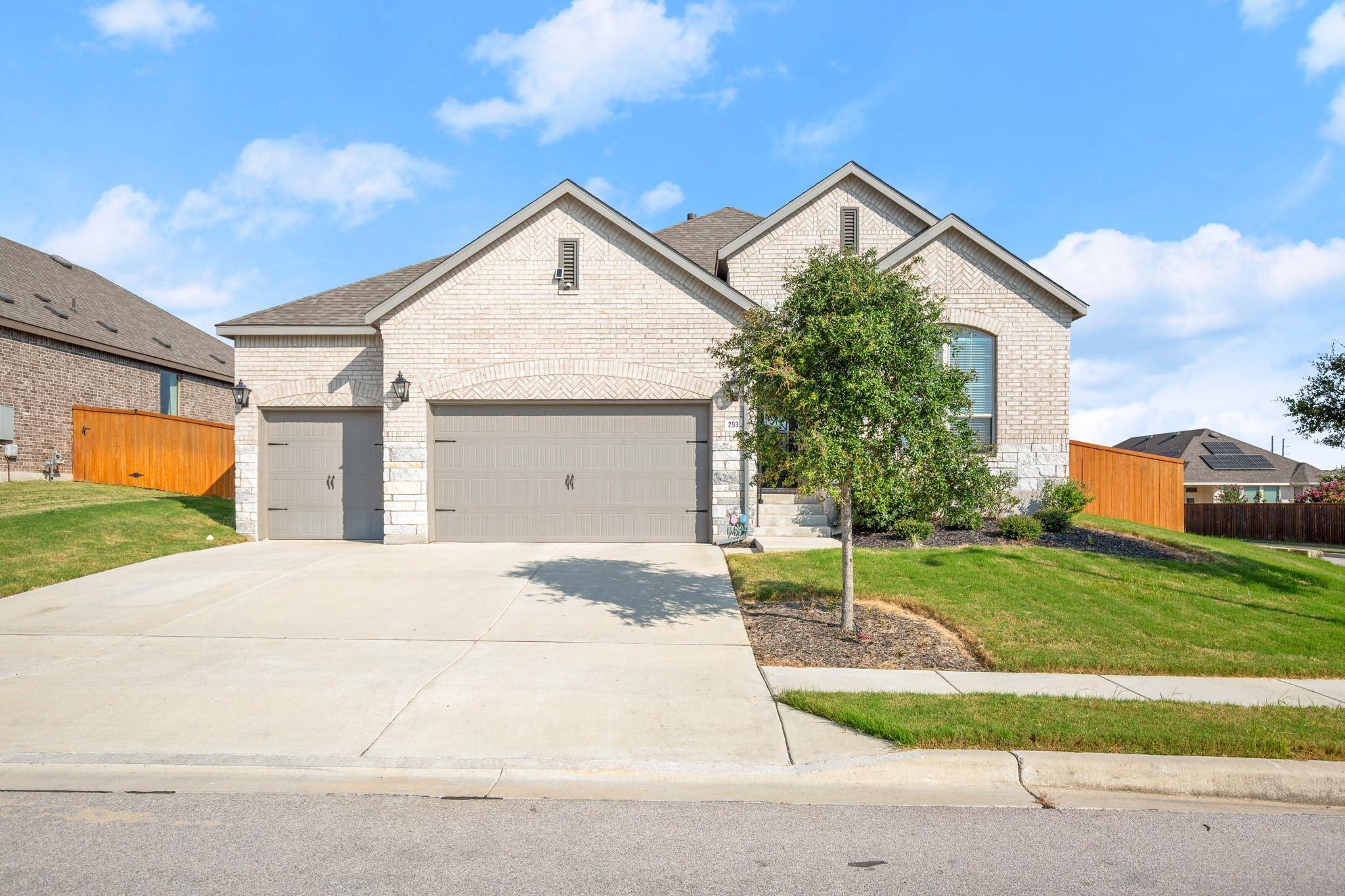 293 Nautical LOOP, Kyle, TX 78640