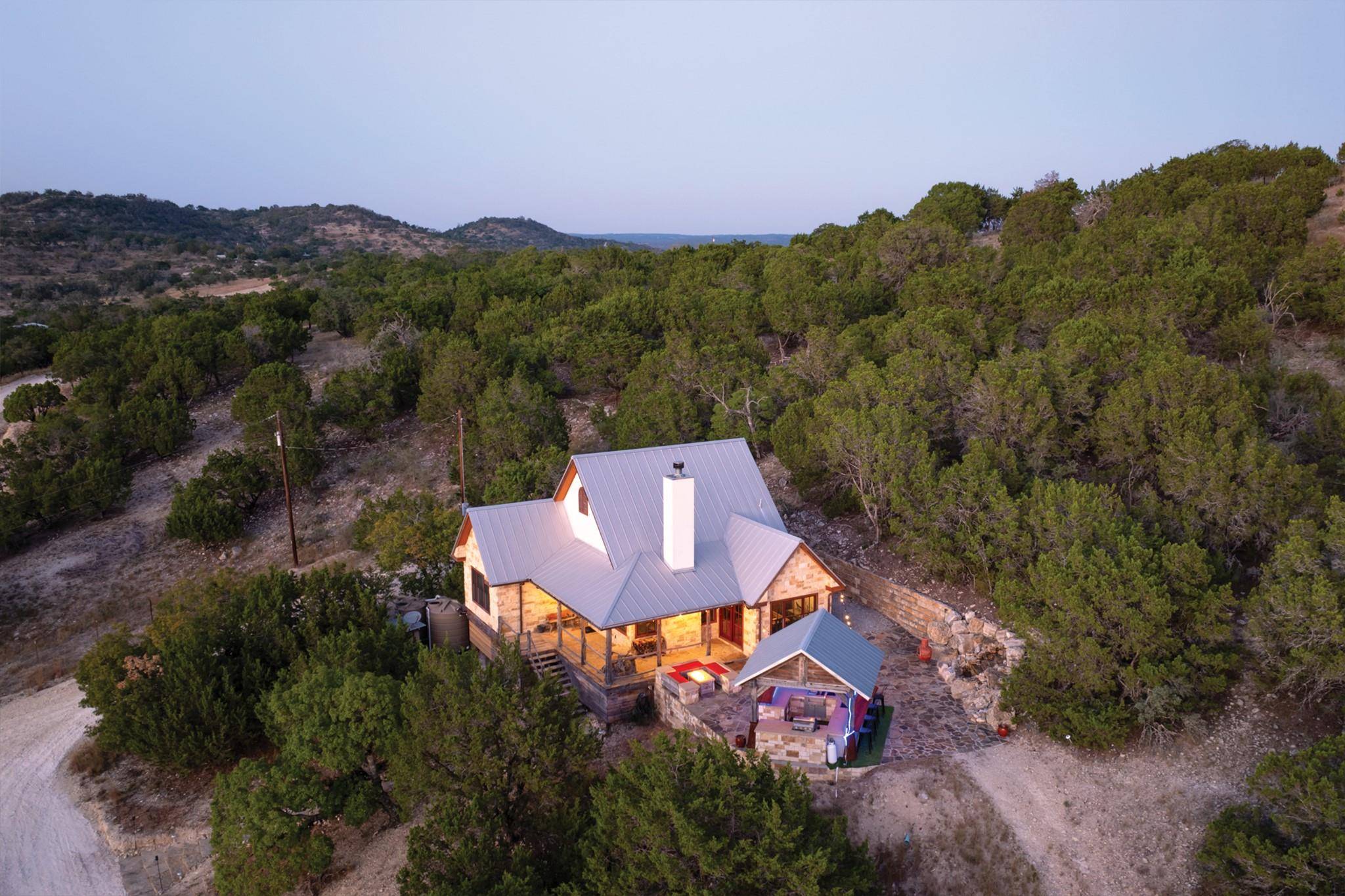 221 Flat Rock Creek RD, Comfort, TX 78013