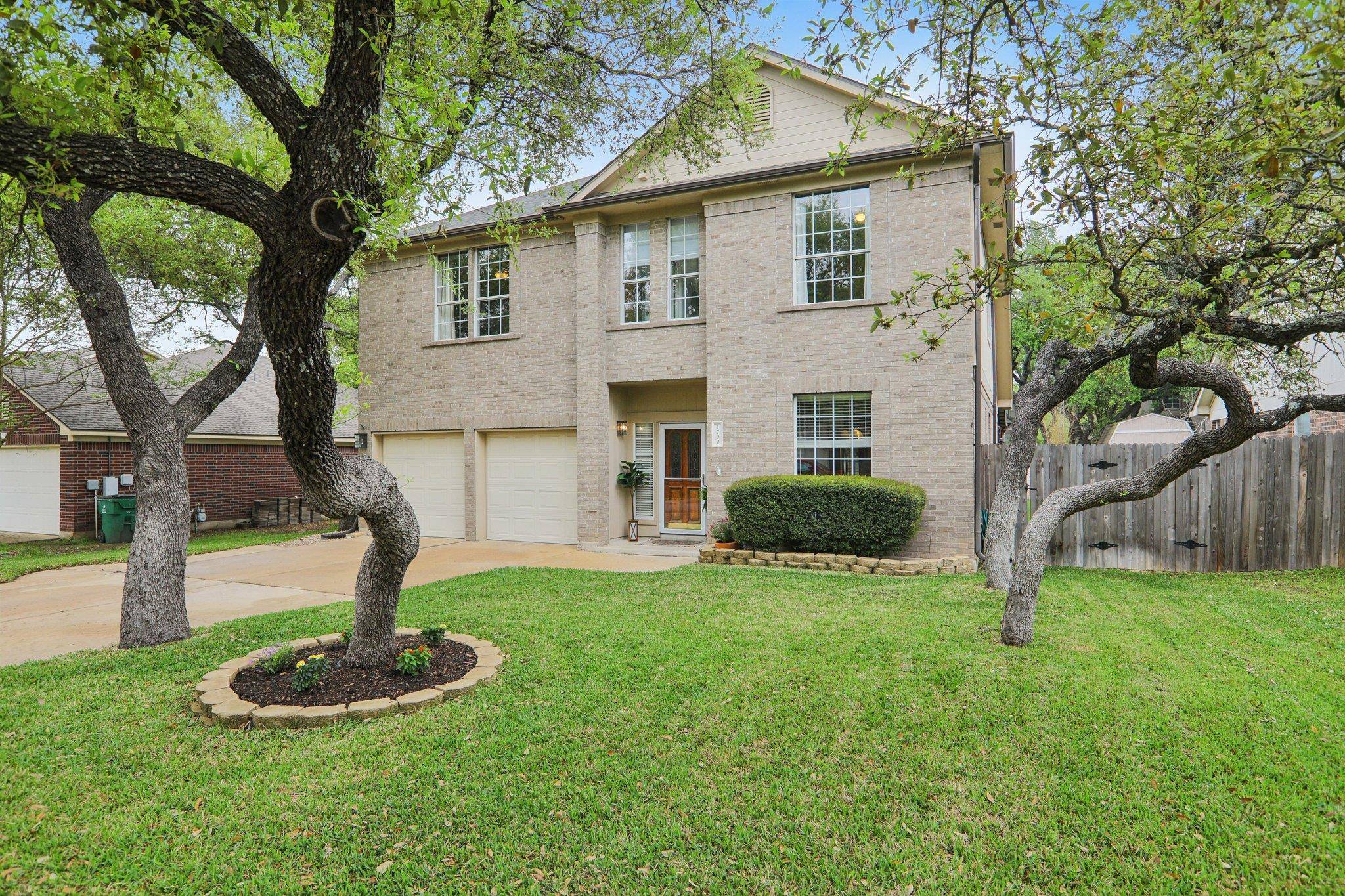 1700 Azalea DR, Cedar Park, TX 78613