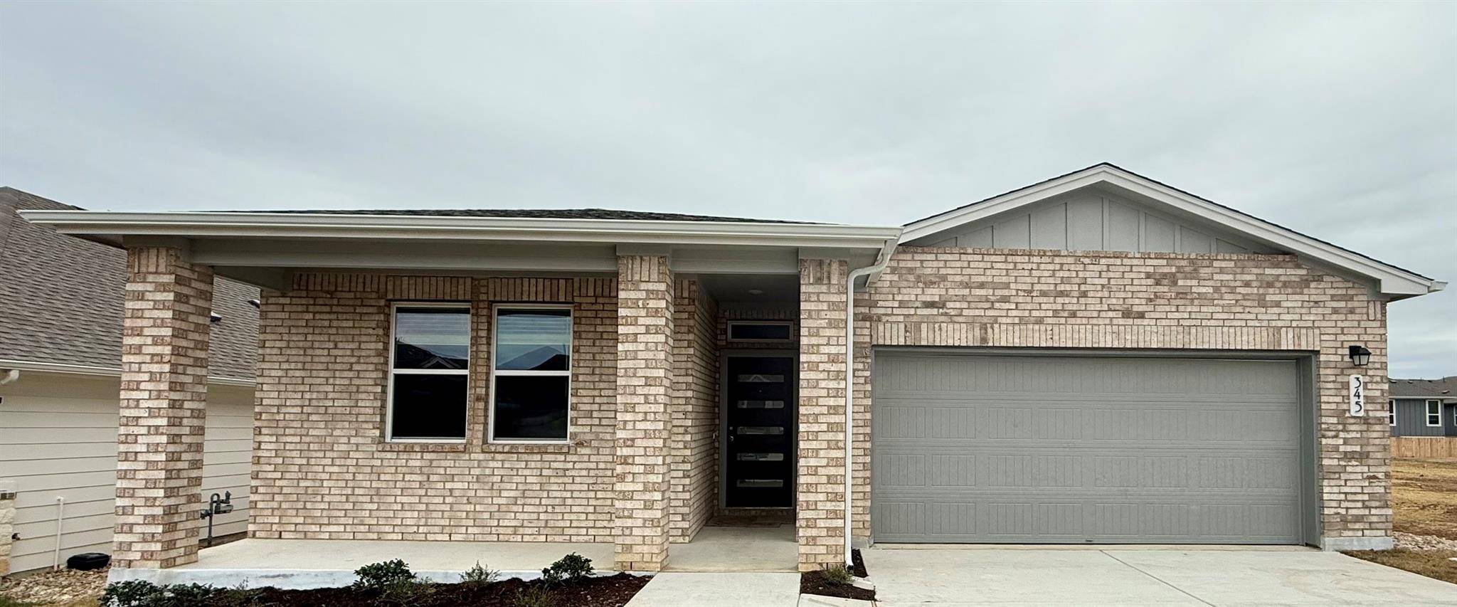 345 Pale Horse BND, Buda, TX 78610