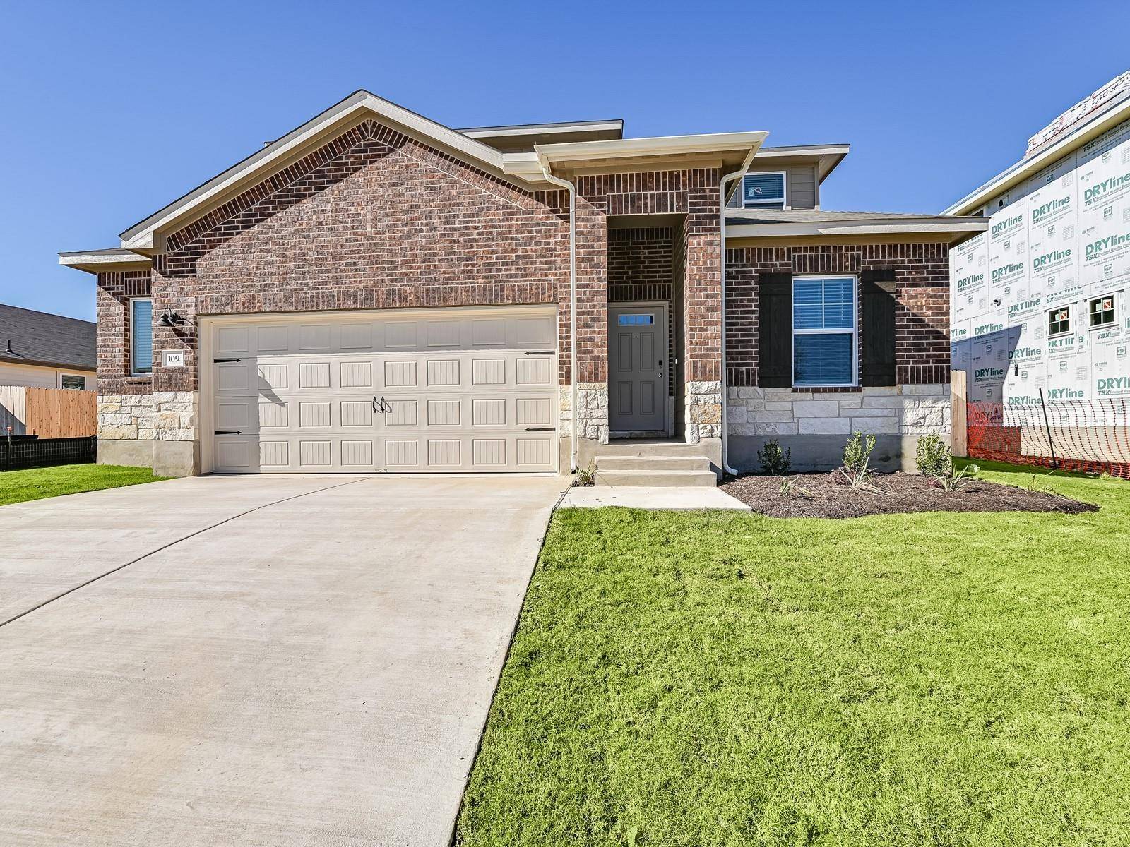 109 Capella WAY, Hutto, TX 78643
