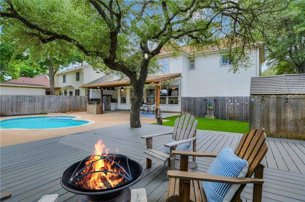 1702 Edelweiss DR, Cedar Park, TX 78613