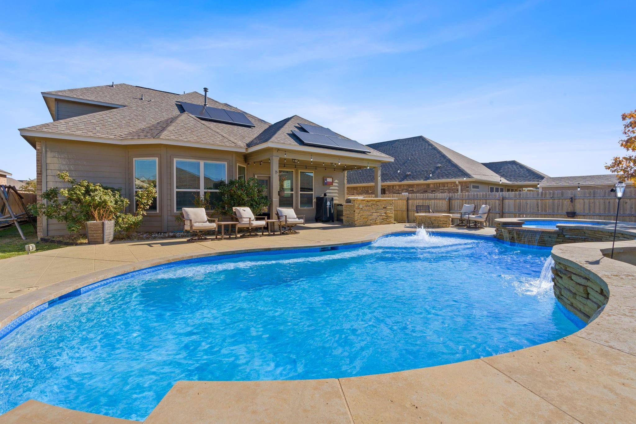 309 Simmental LOOP, Hutto, TX 78634
